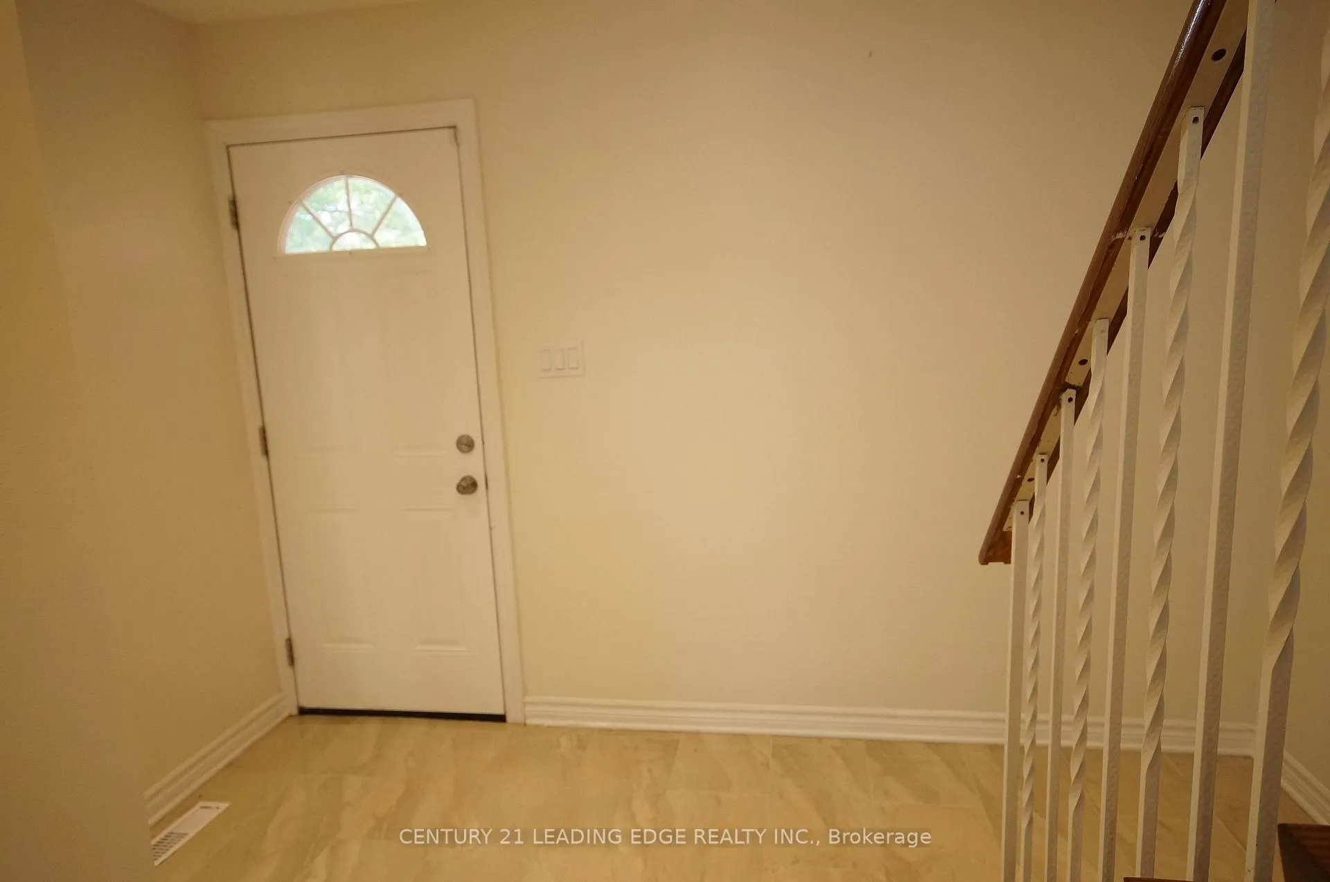 Photo 4 of Unit UPPER, 62 Daniels Crescent, Ajax, Central West — HOMEH