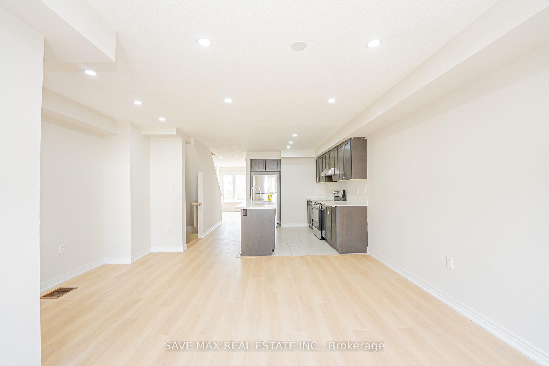 Photo 13 of 410 Linden Drive, Cambridge, Preston Heights — HOMEH