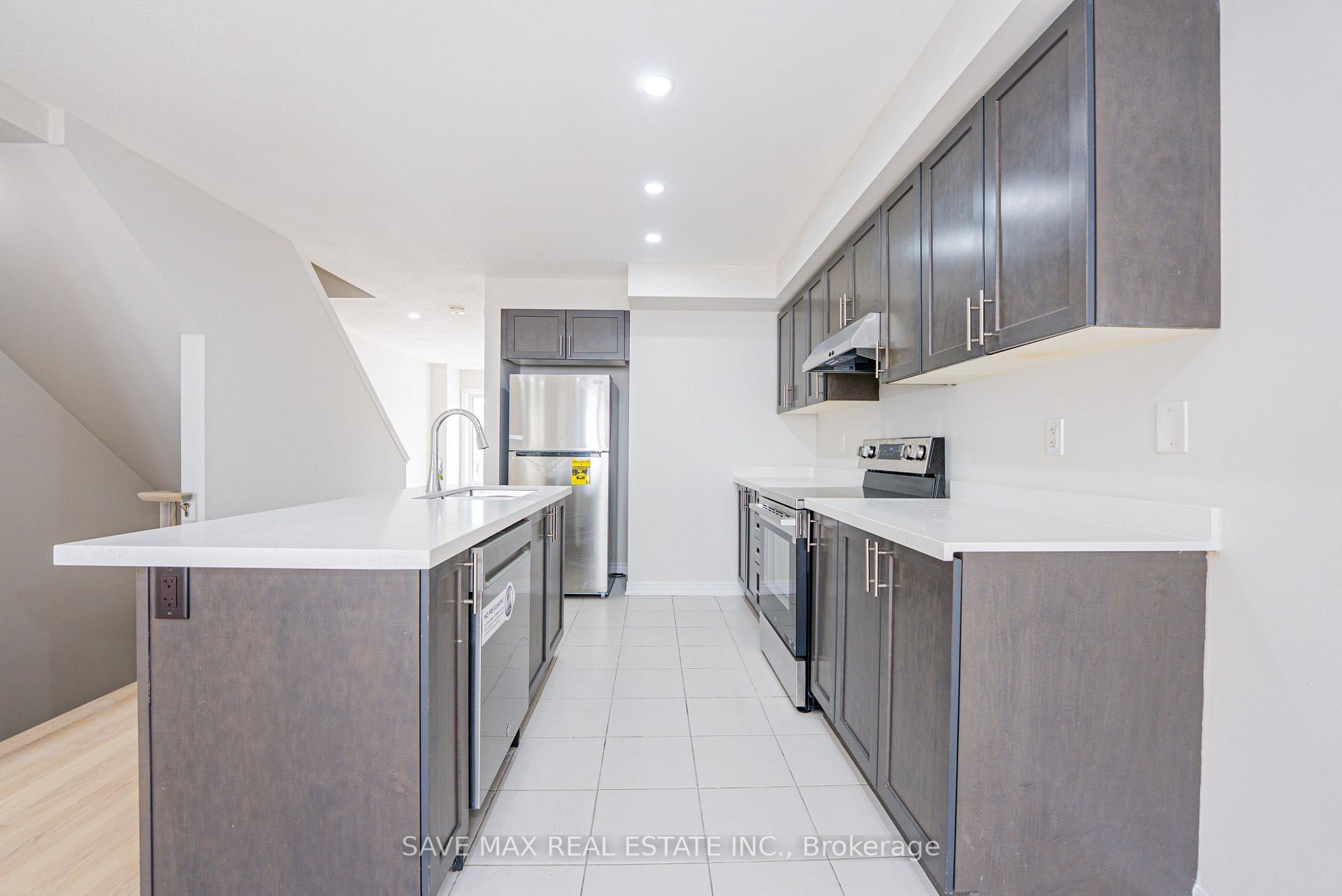 Photo 17 of 410 Linden Drive, Cambridge, Preston Heights — HOMEH