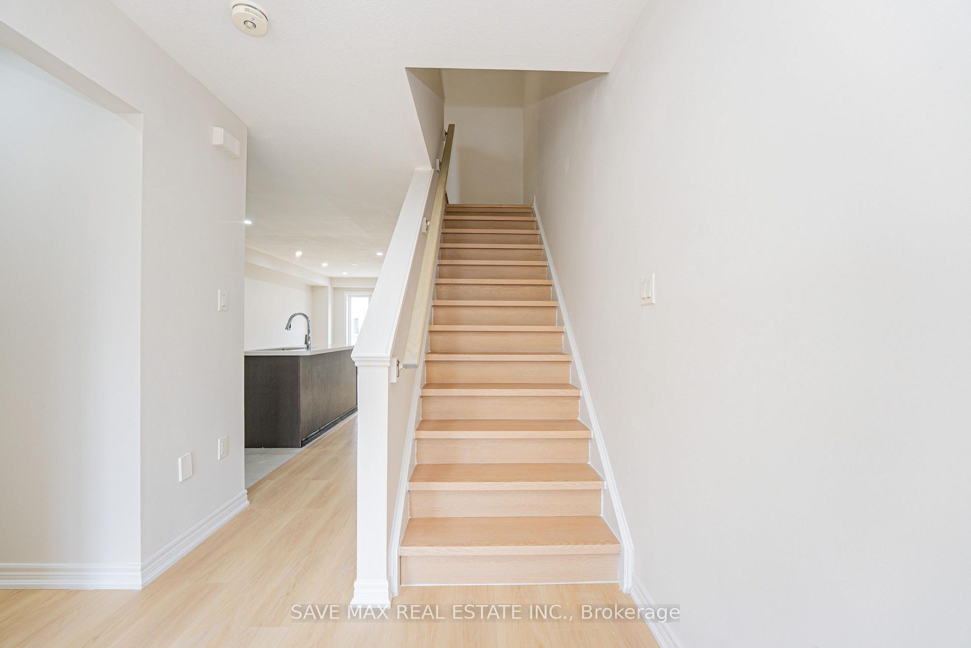 Photo 23 of 410 Linden Drive, Cambridge, Preston Heights — HOMEH