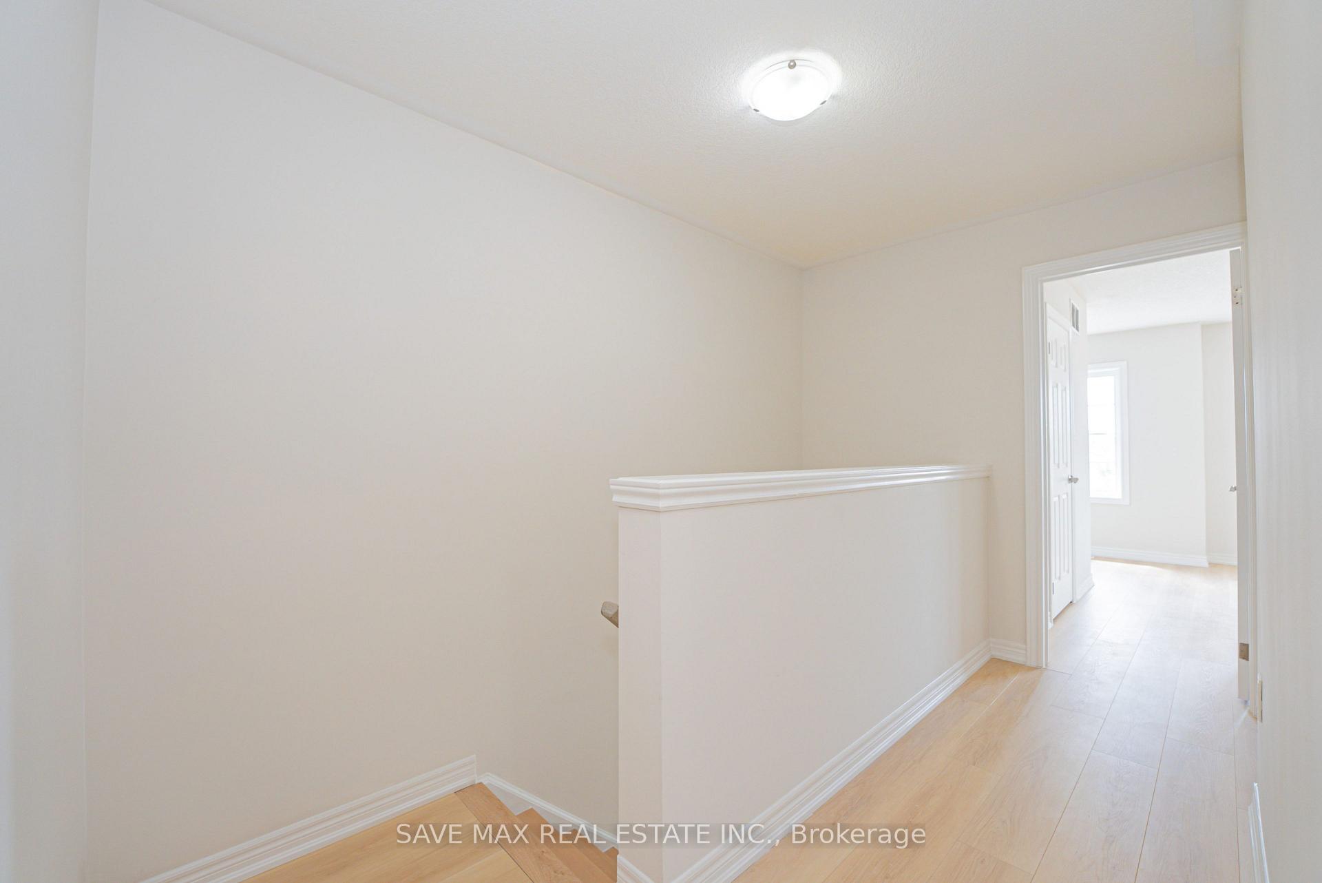 Photo 25 of 410 Linden Drive, Cambridge, Preston Heights — HOMEH