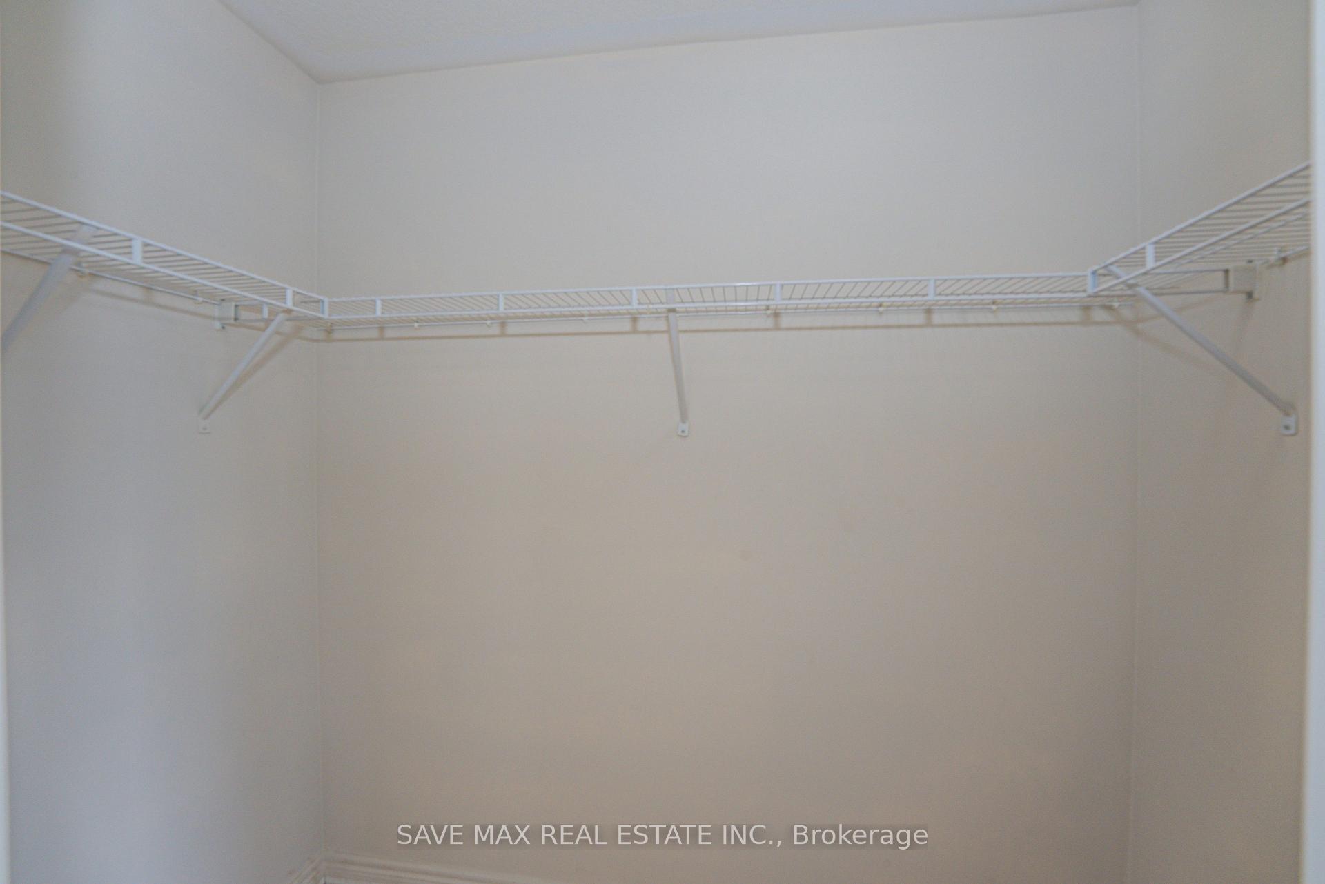 Photo 29 of 410 Linden Drive, Cambridge, Preston Heights — HOMEH