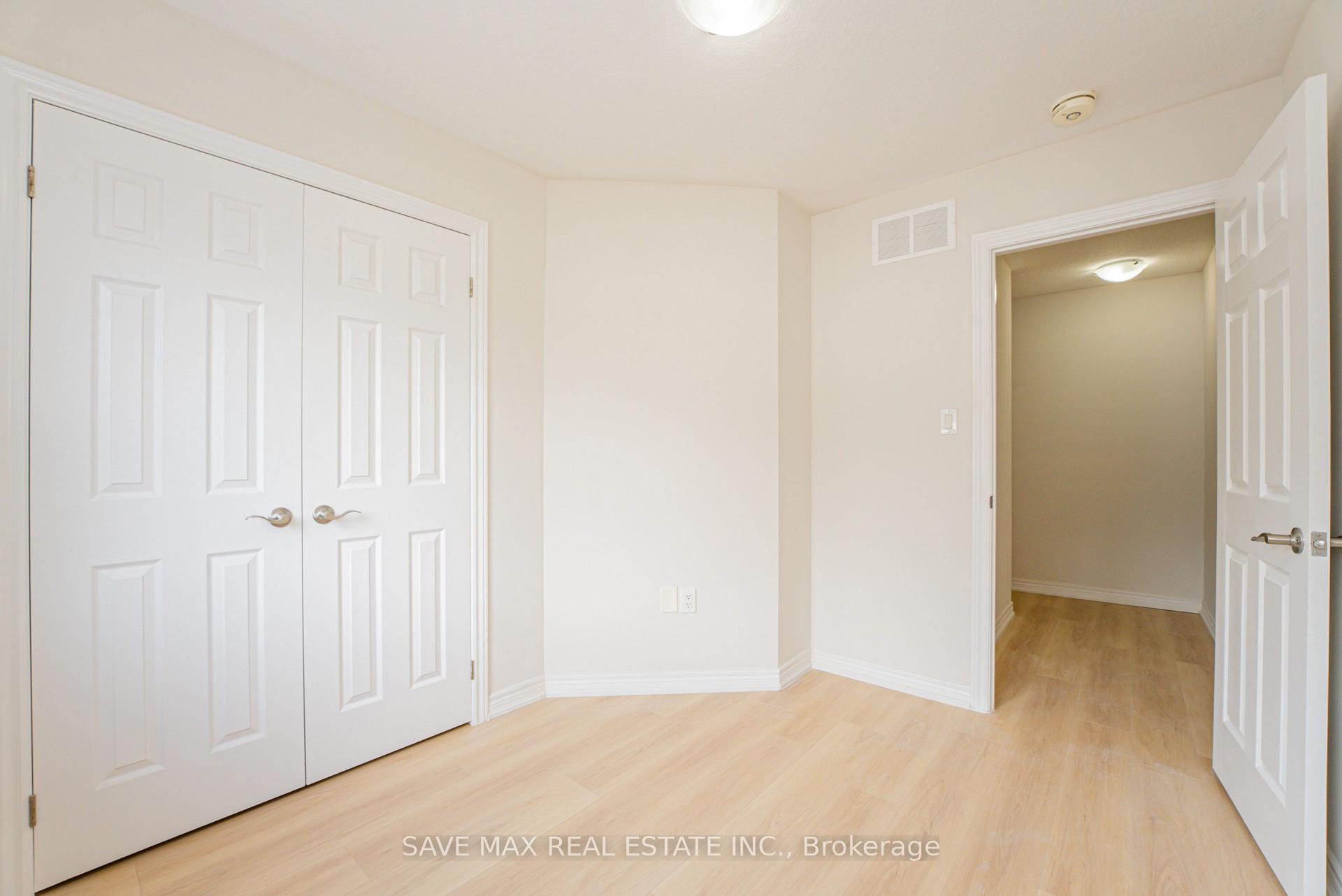 Photo 33 of 410 Linden Drive, Cambridge, Preston Heights — HOMEH