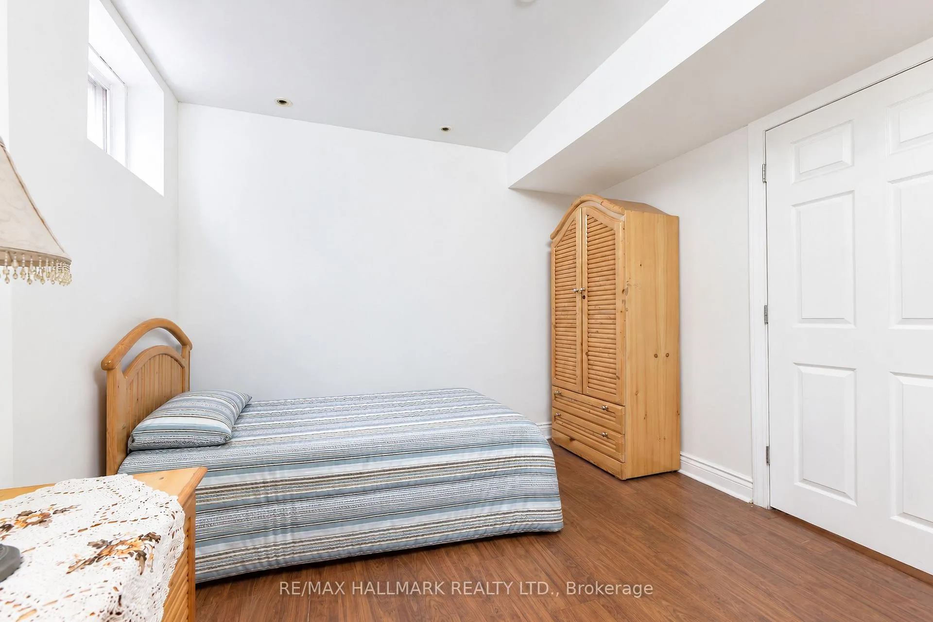 Photo 18 of 16 Braehead Drive, Richmond Hill, Jefferson — HOMEH