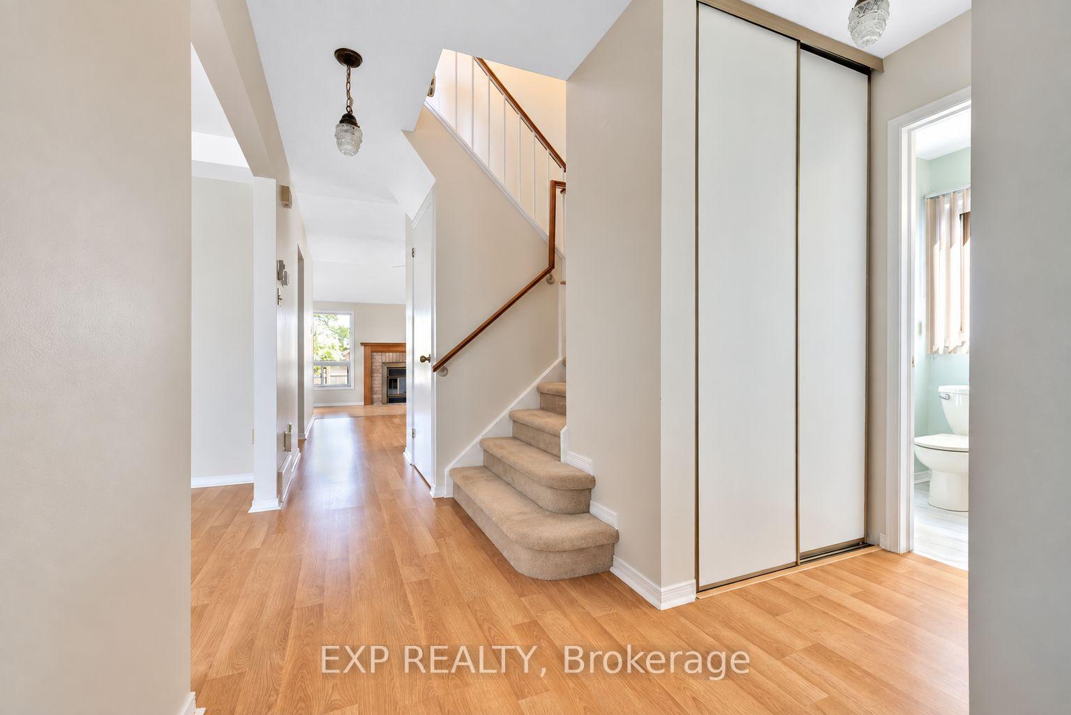 Photo 7 of 47 Filion Crescent, Ottawa, Kanata - Bridlewood — HOMEH