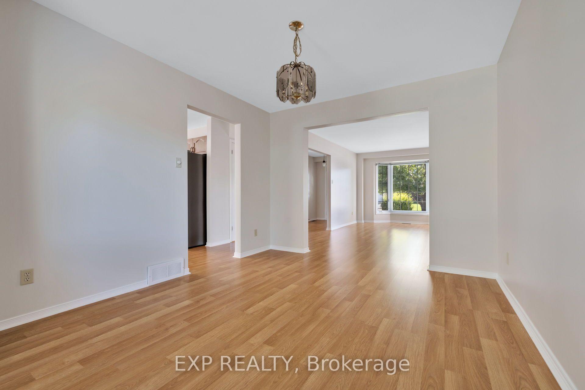 Photo 15 of 47 Filion Crescent, Ottawa, Kanata - Bridlewood — HOMEH