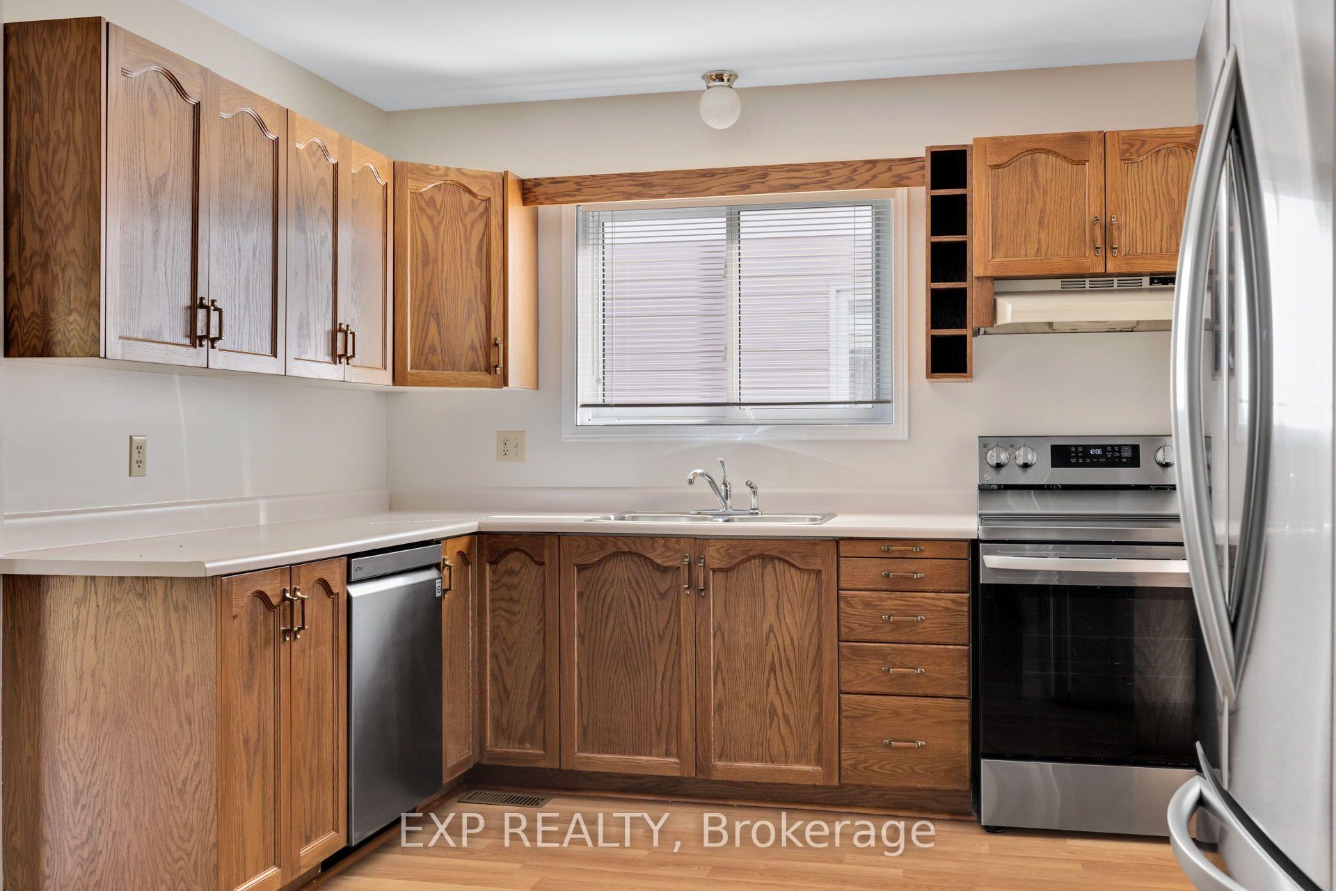 Photo 18 of 47 Filion Crescent, Ottawa, Kanata - Bridlewood — HOMEH
