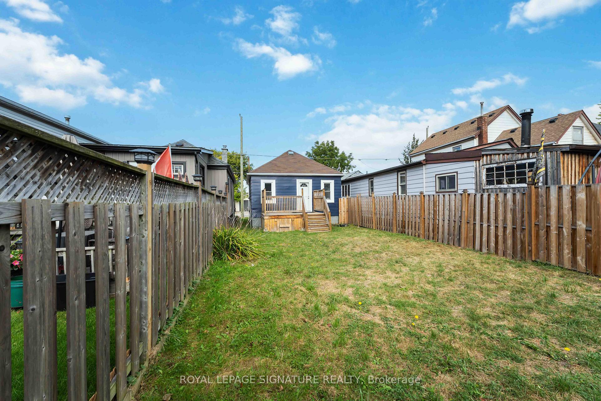 Photo 25 of 84 Frederick Avenue, Hamilton, Crown Point — HOMEH