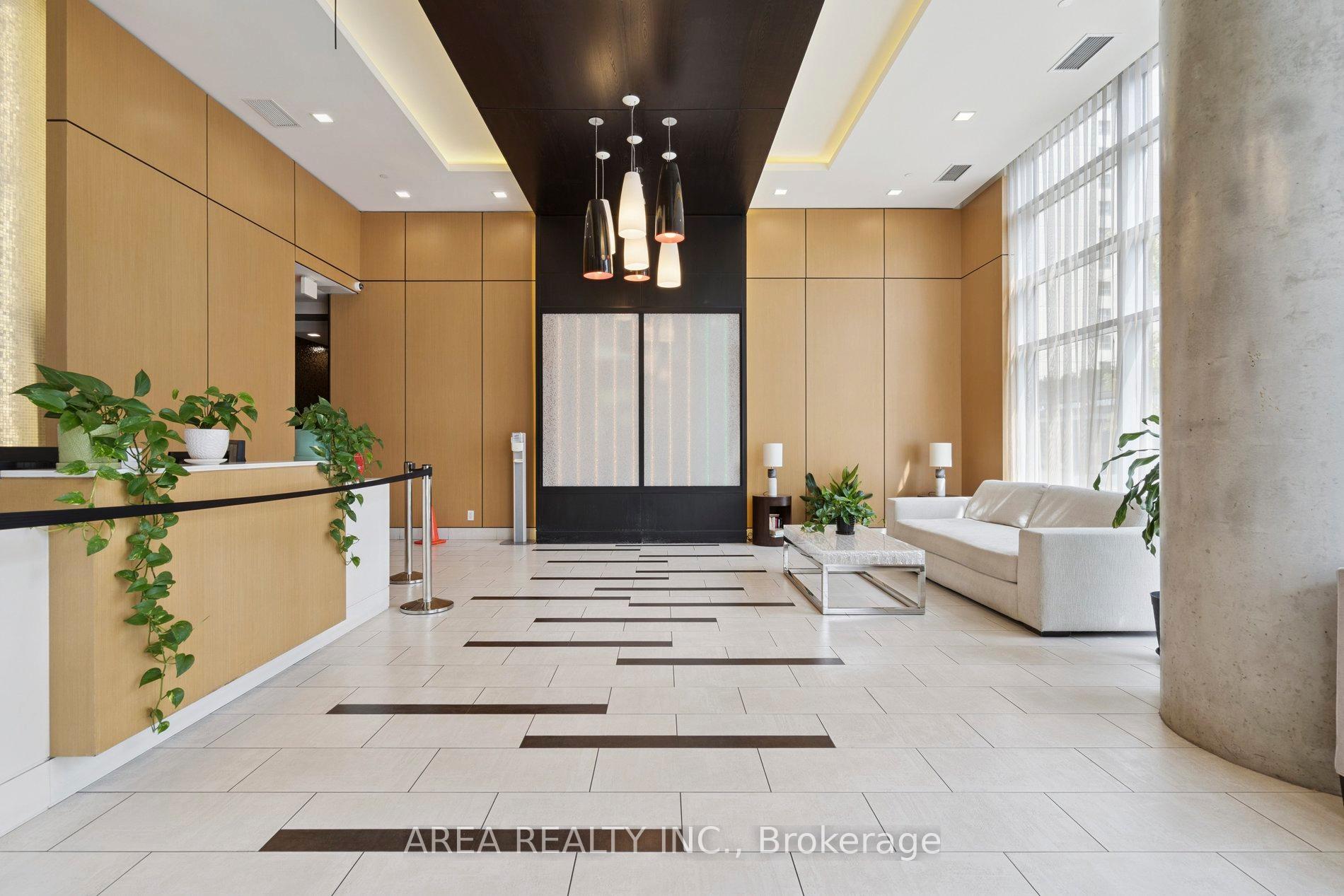 Photo 3 of Unit 1910, 58 Orchard View Boulevard, Toronto, Yonge-Eglinton — HOMEH
