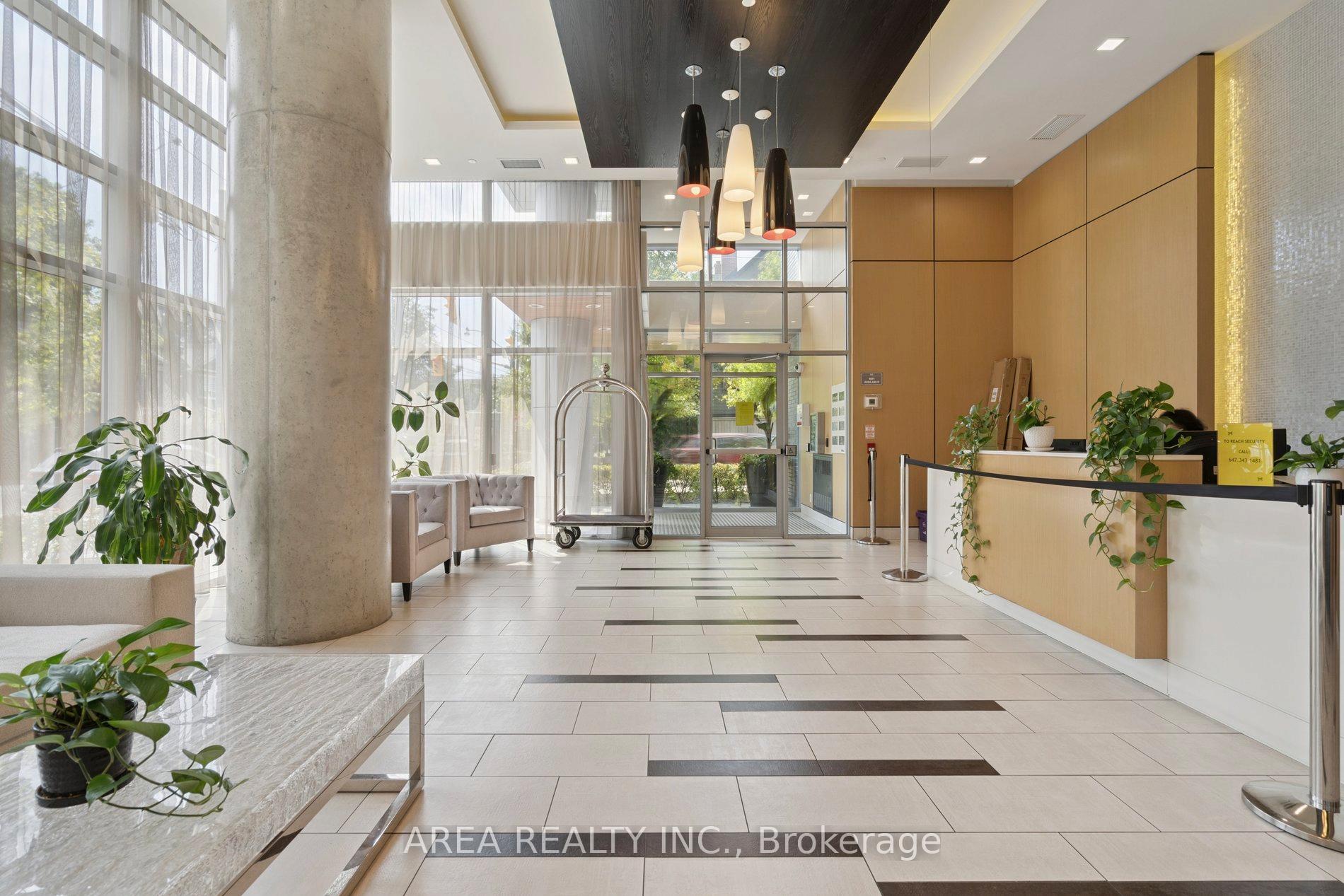 Photo 4 of Unit 1910, 58 Orchard View Boulevard, Toronto, Yonge-Eglinton — HOMEH