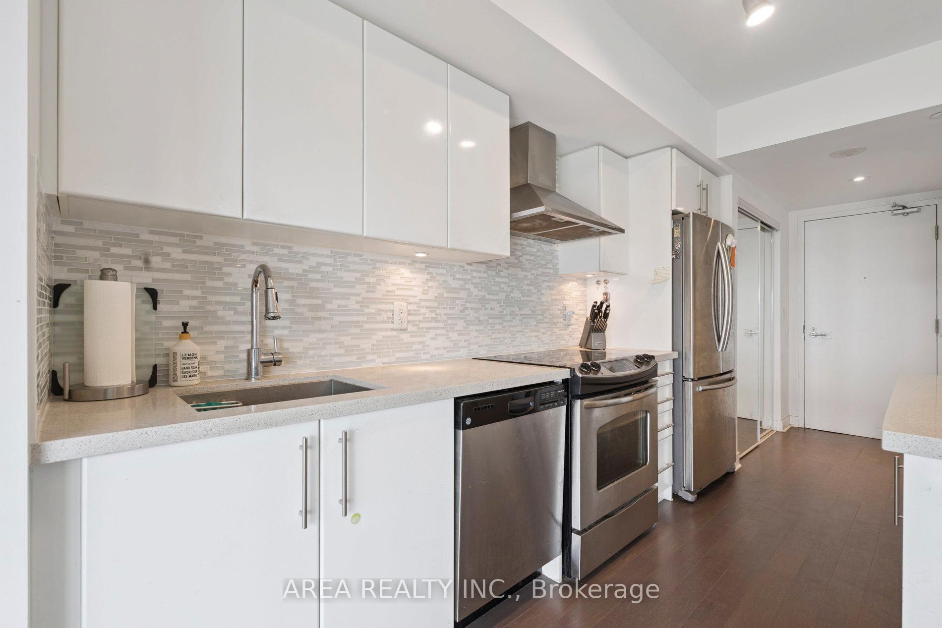 Photo 15 of Unit 1910, 58 Orchard View Boulevard, Toronto, Yonge-Eglinton — HOMEH