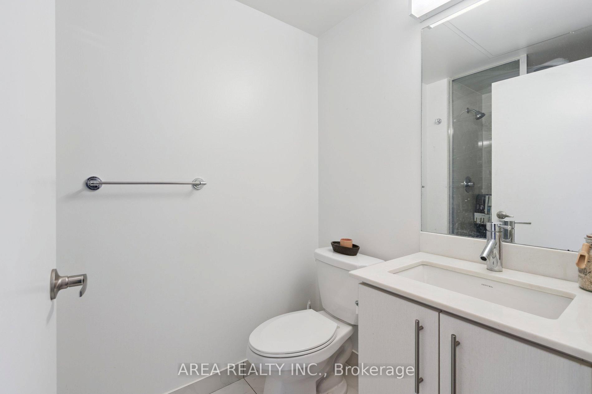 Photo 19 of Unit 1910, 58 Orchard View Boulevard, Toronto, Yonge-Eglinton — HOMEH
