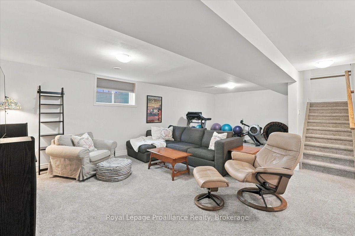 Photo 23 of 20 Aberdeen Street, Stirling-Rawdon, Stirling Ward — HOMEH