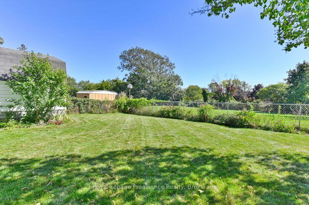 Photo 27 of 47 Bay Drive, Belleville, Belleville Ward — HOMEH