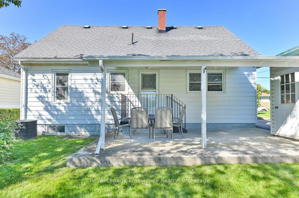 Photo 28 of 47 Bay Drive, Belleville, Belleville Ward — HOMEH