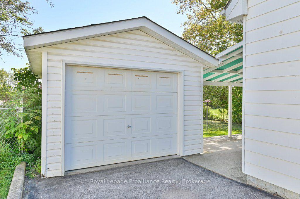 Photo 31 of 47 Bay Drive, Belleville, Belleville Ward — HOMEH