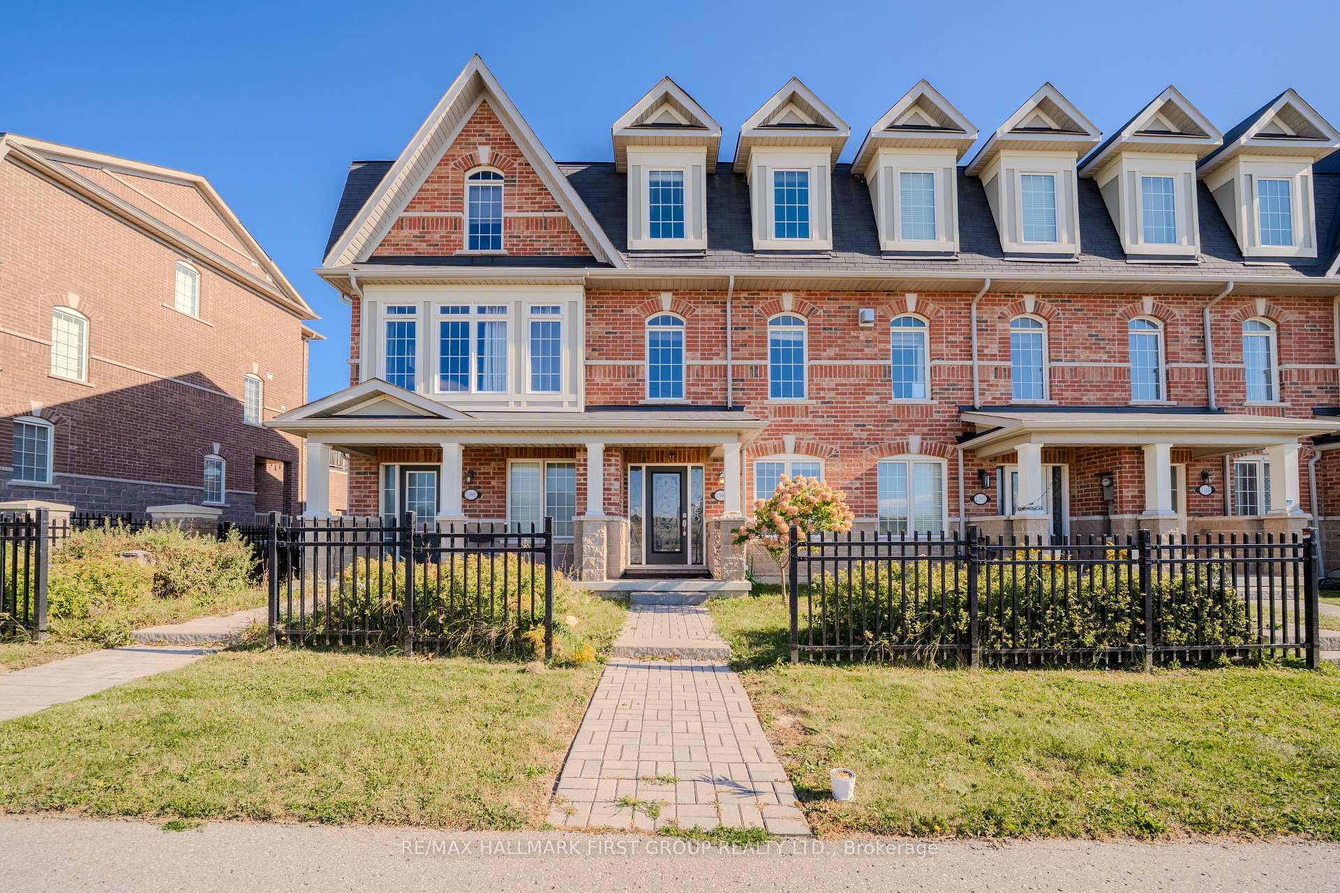 Photo 3 of 1393 Salem Road N, Ajax, Northeast Ajax — HOMEH