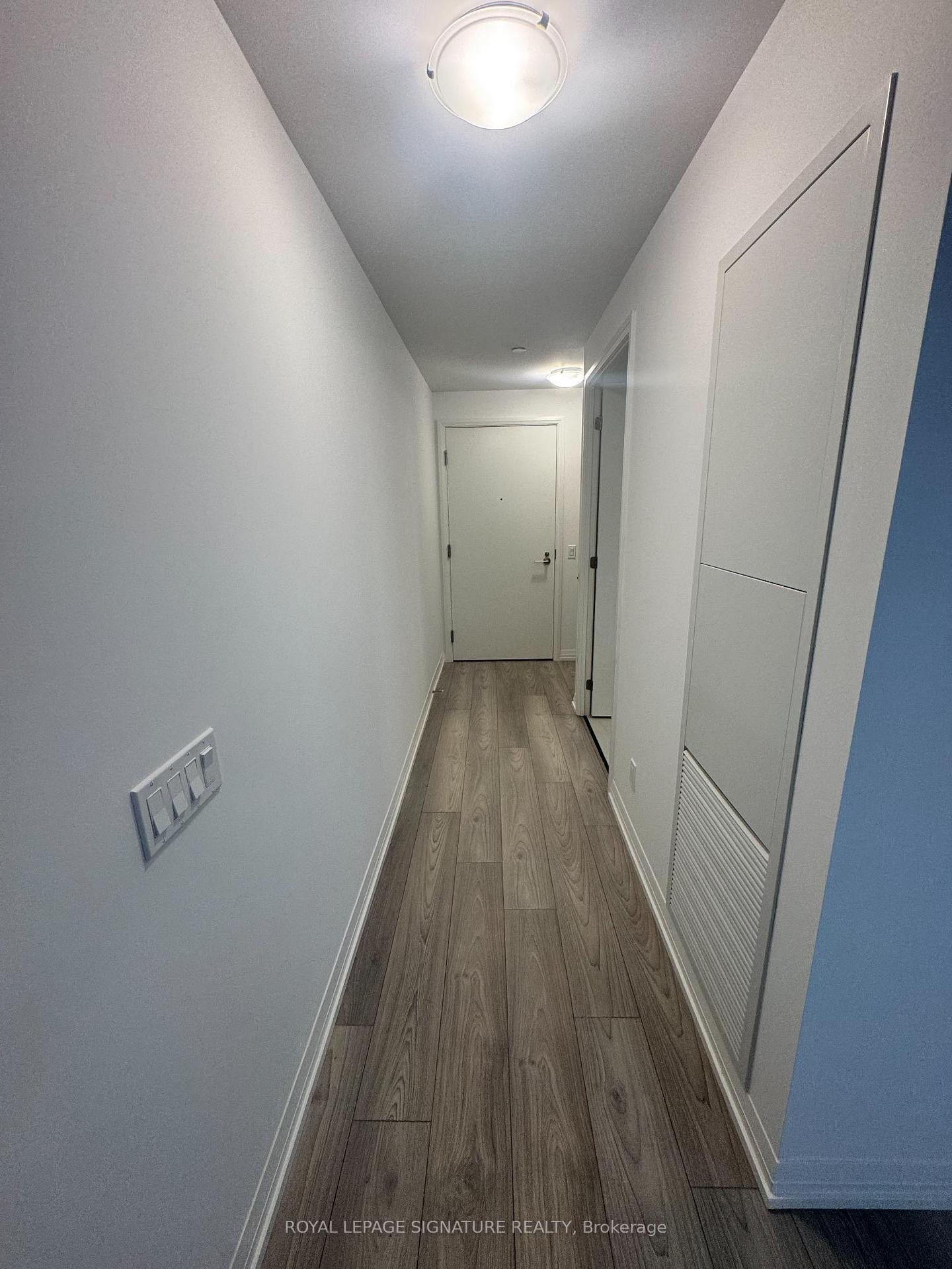 Front of Unit 2628, 400 King Street