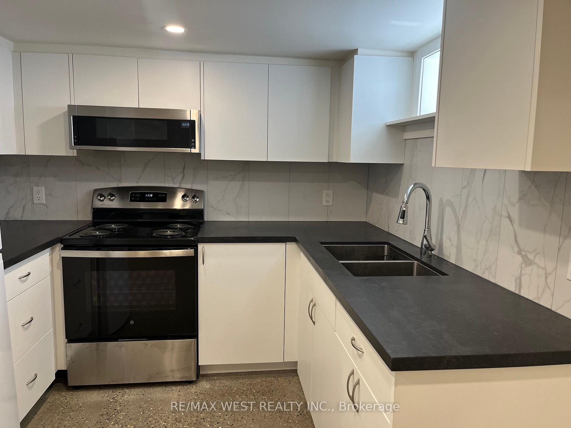 Photo 4 of Unit Basement, 7 Blandford Street, Toronto, Oakwood Village — HOMEH