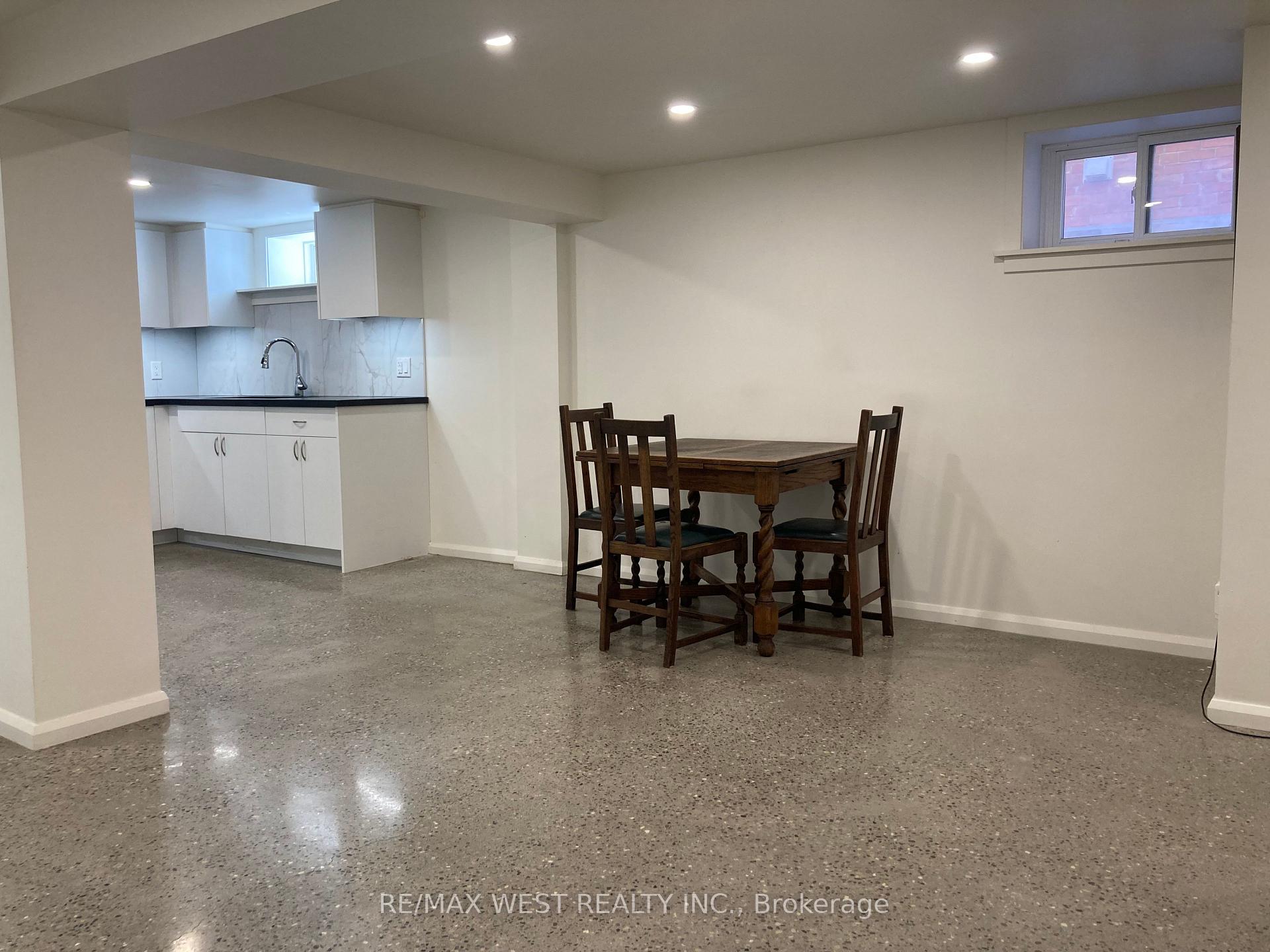Photo 7 of Unit Basement, 7 Blandford Street, Toronto, Oakwood Village — HOMEH