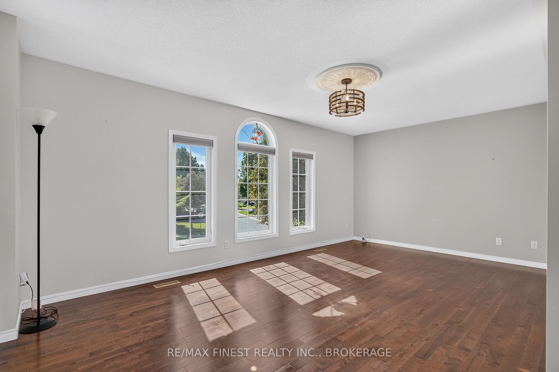 Photo 6 of 412 Malabar Drive, Kingston, East Gardiners Rd — HOMEH