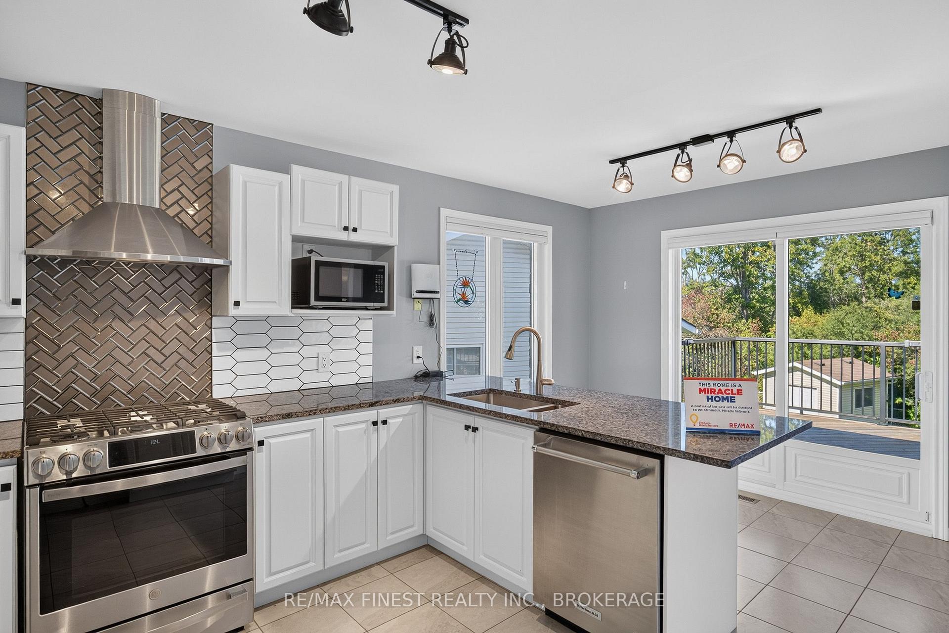 Photo 17 of 412 Malabar Drive, Kingston, East Gardiners Rd — HOMEH