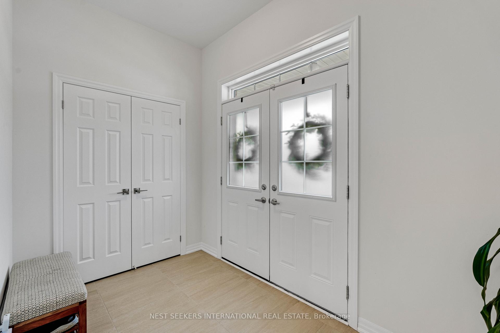 Photo 4 of 95 Pembrook Street, Caledon, Bolton East — HOMEH
