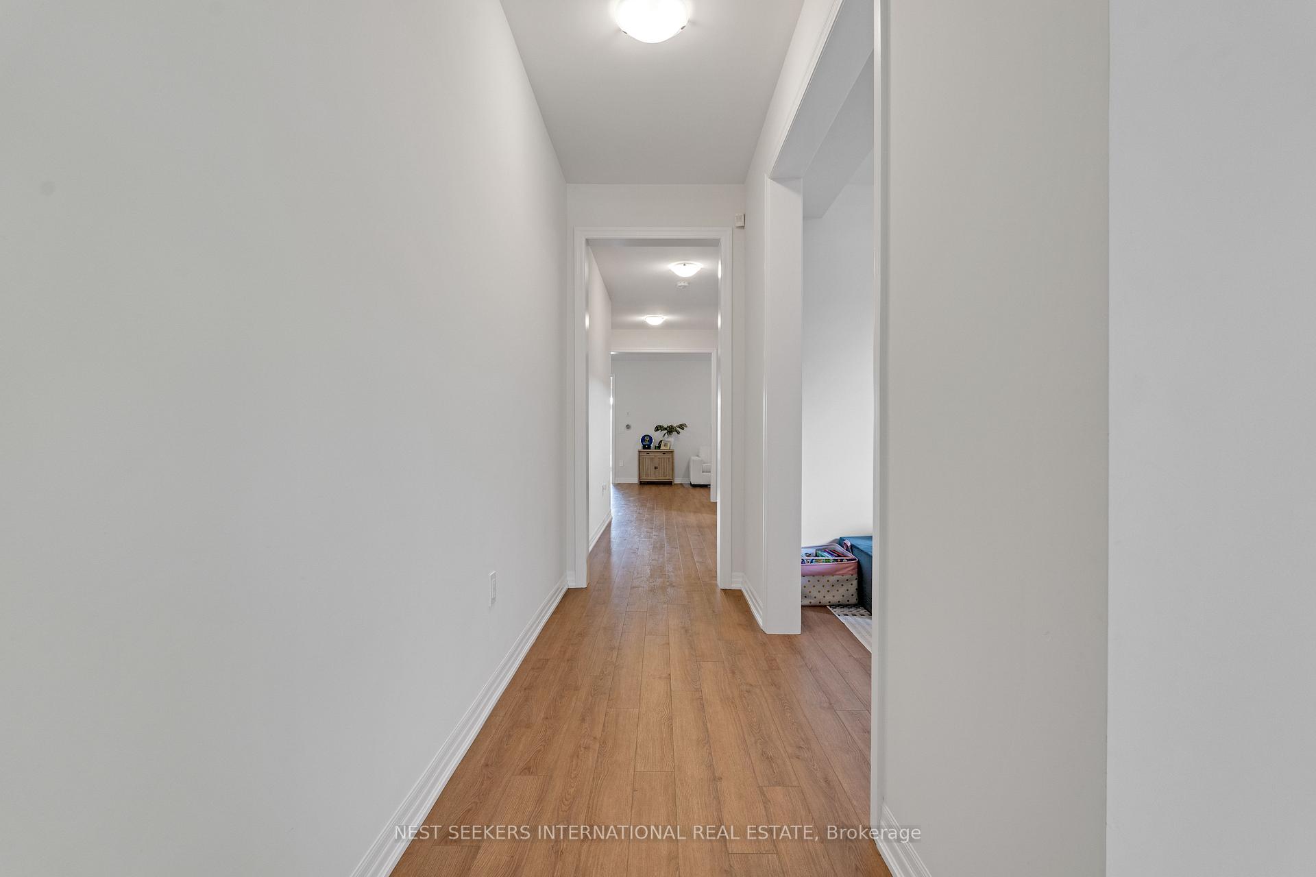 Photo 5 of 95 Pembrook Street, Caledon, Bolton East — HOMEH