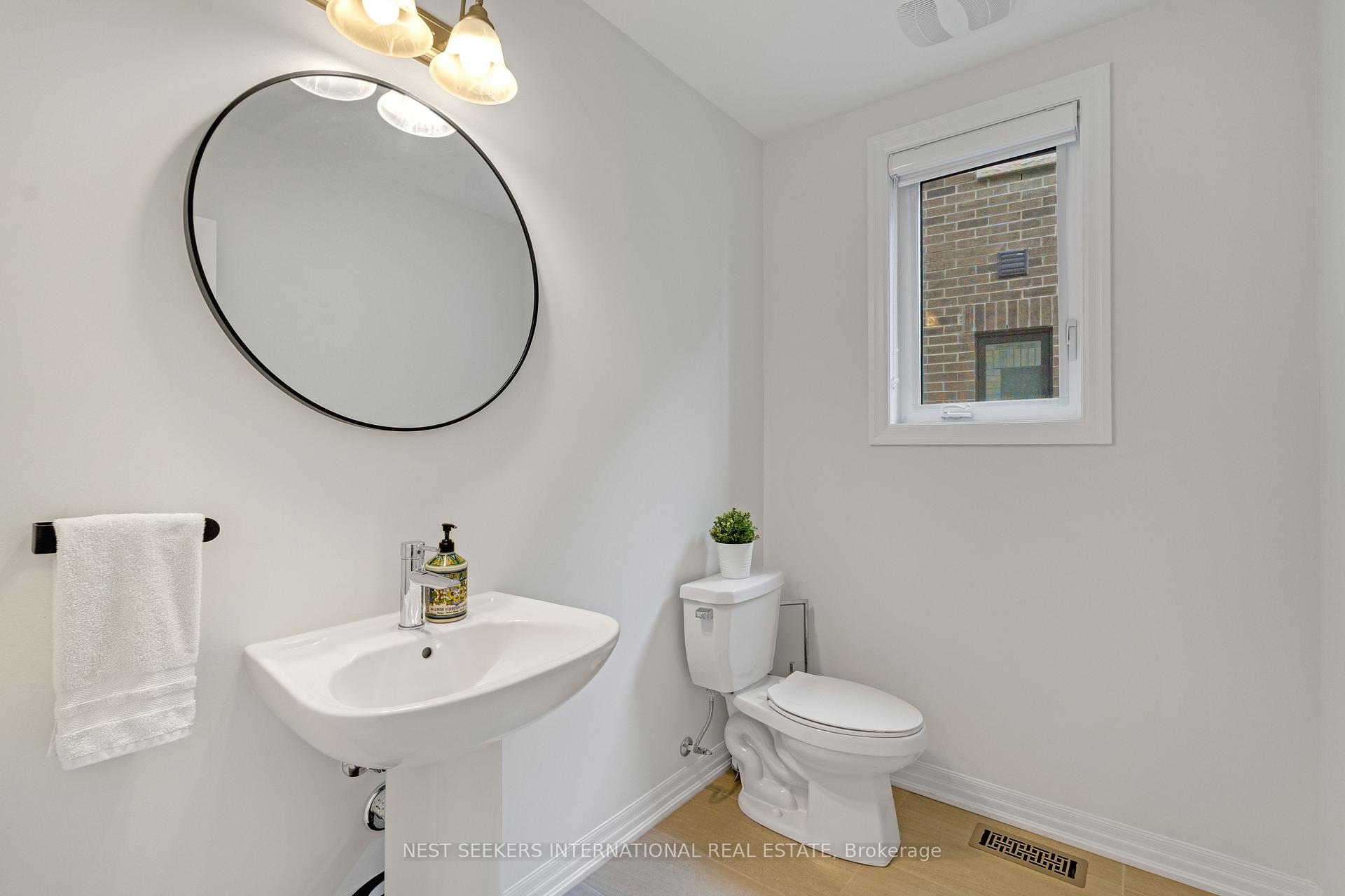 Photo 18 of 95 Pembrook Street, Caledon, Bolton East — HOMEH
