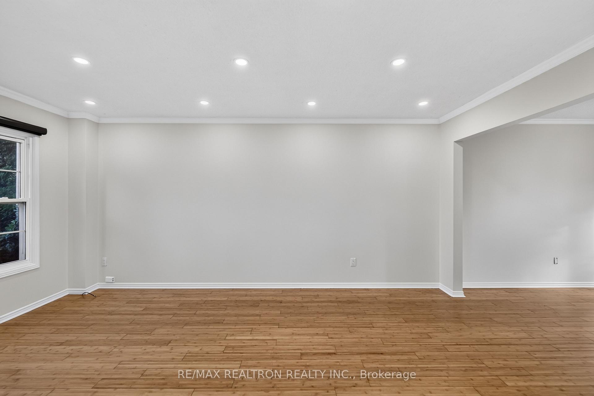 Photo 6 of 765 Stonepath Circle, Pickering, Amberlea — HOMEH