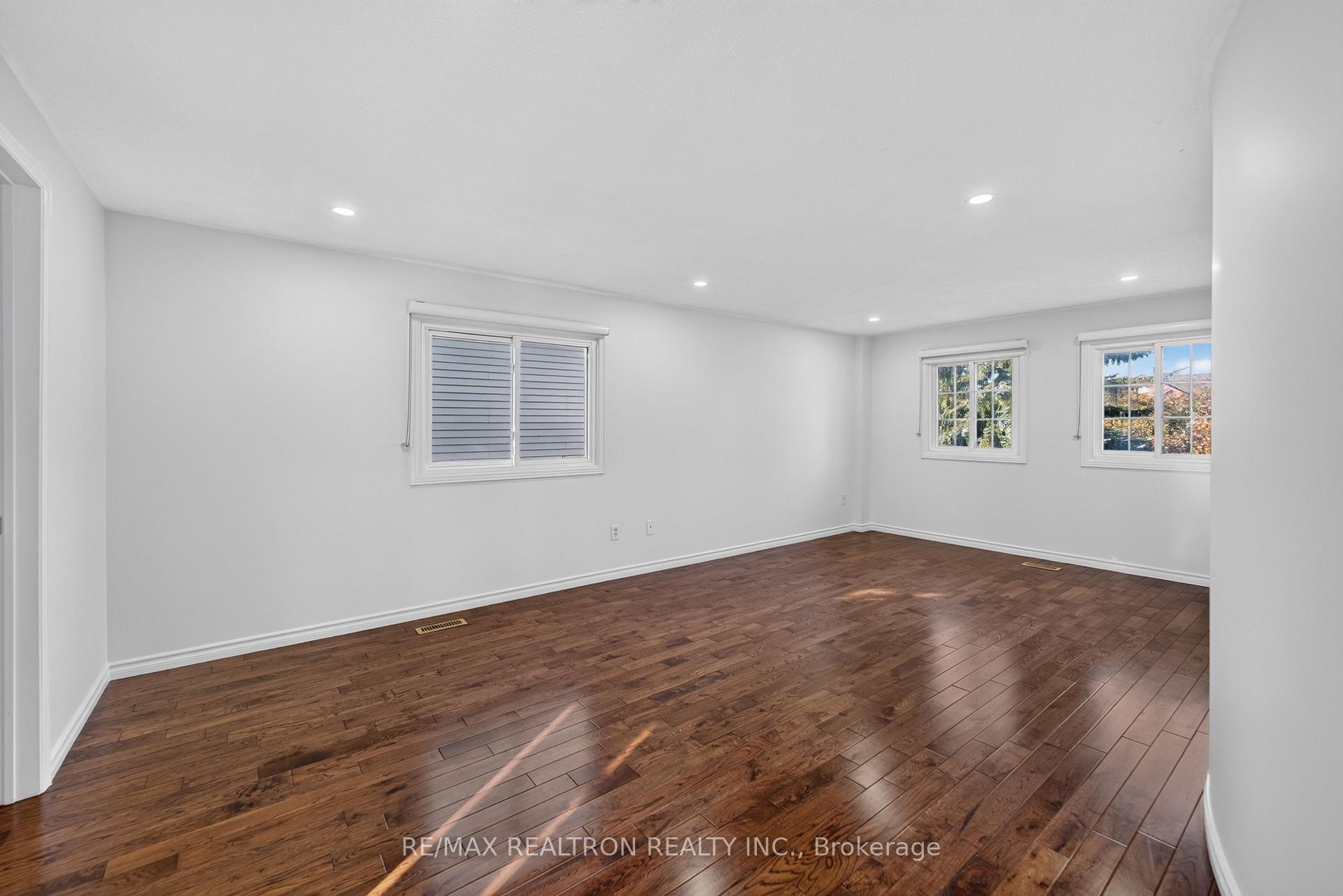 Photo 29 of 765 Stonepath Circle, Pickering, Amberlea — HOMEH
