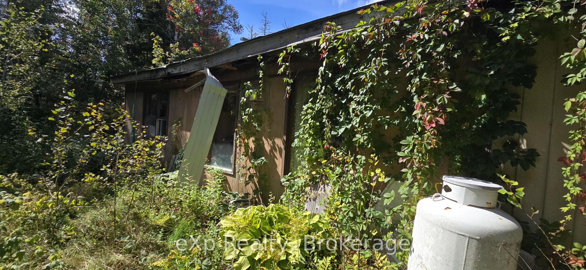 Photo 9 of 1331 Miller Road, Magnetawan — HOMEH