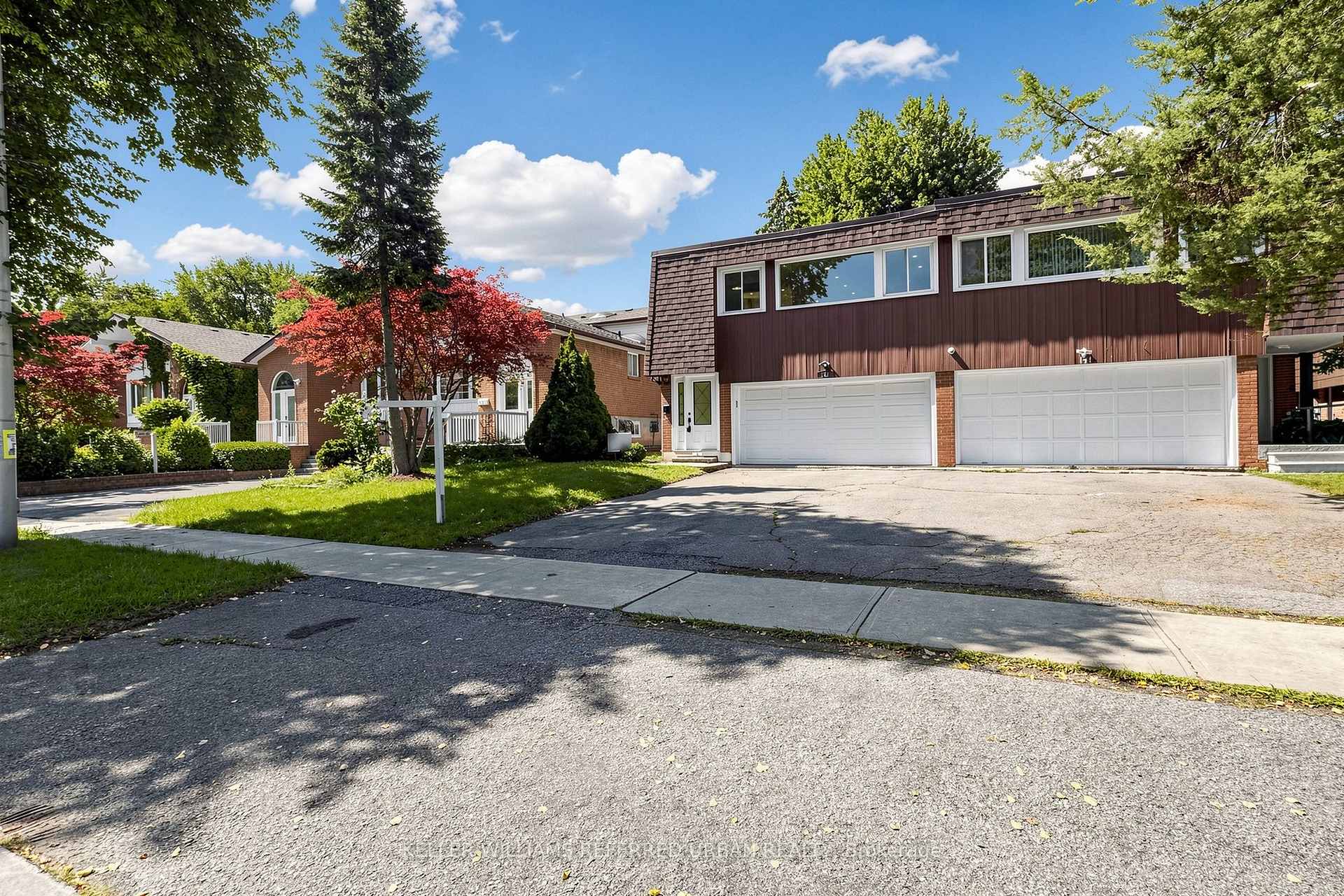 Photo 1 of 143 Silas Hill Drive, North York, Don Valley Village — HOMEH