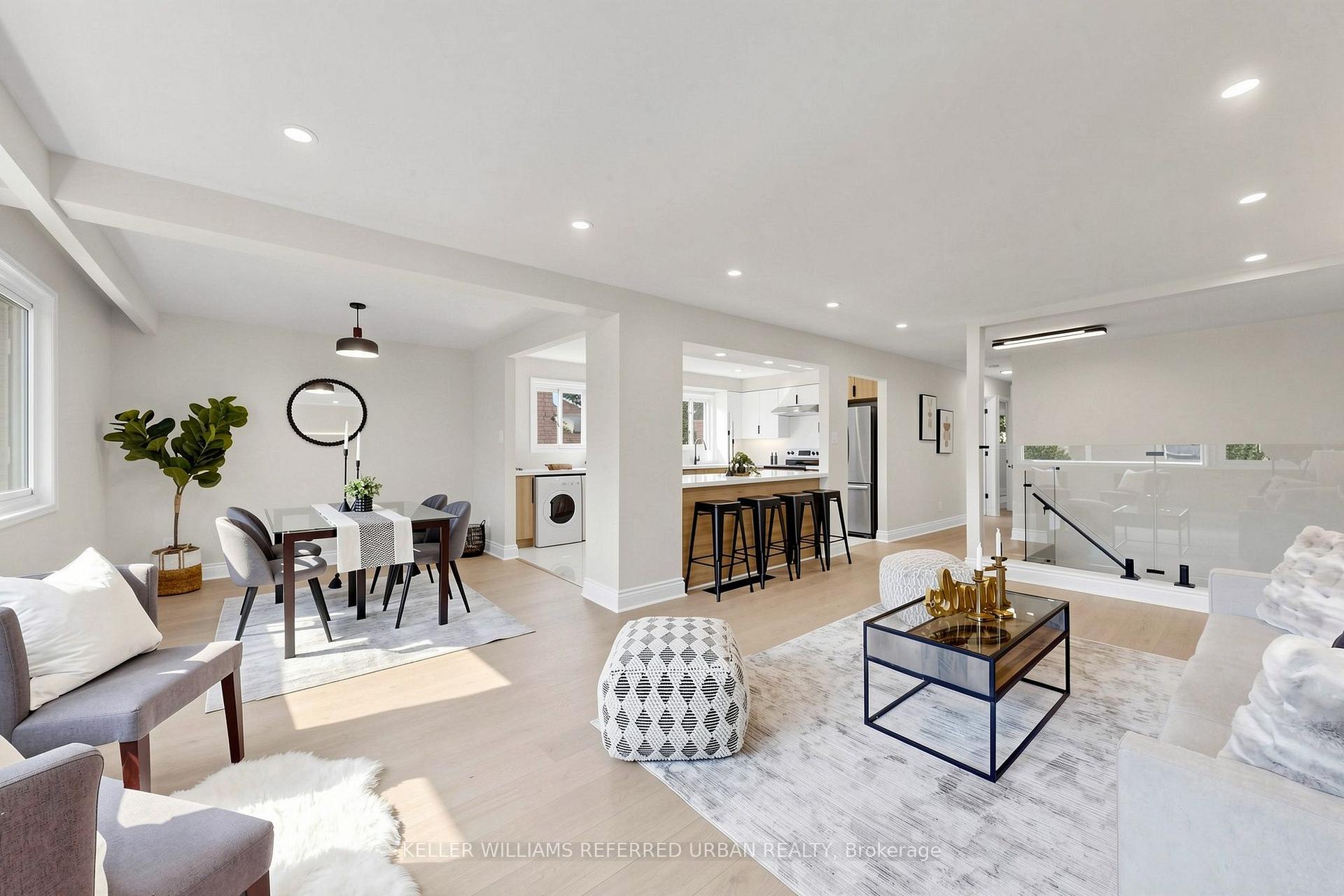 Photo 4 of 143 Silas Hill Drive, North York, Don Valley Village — HOMEH