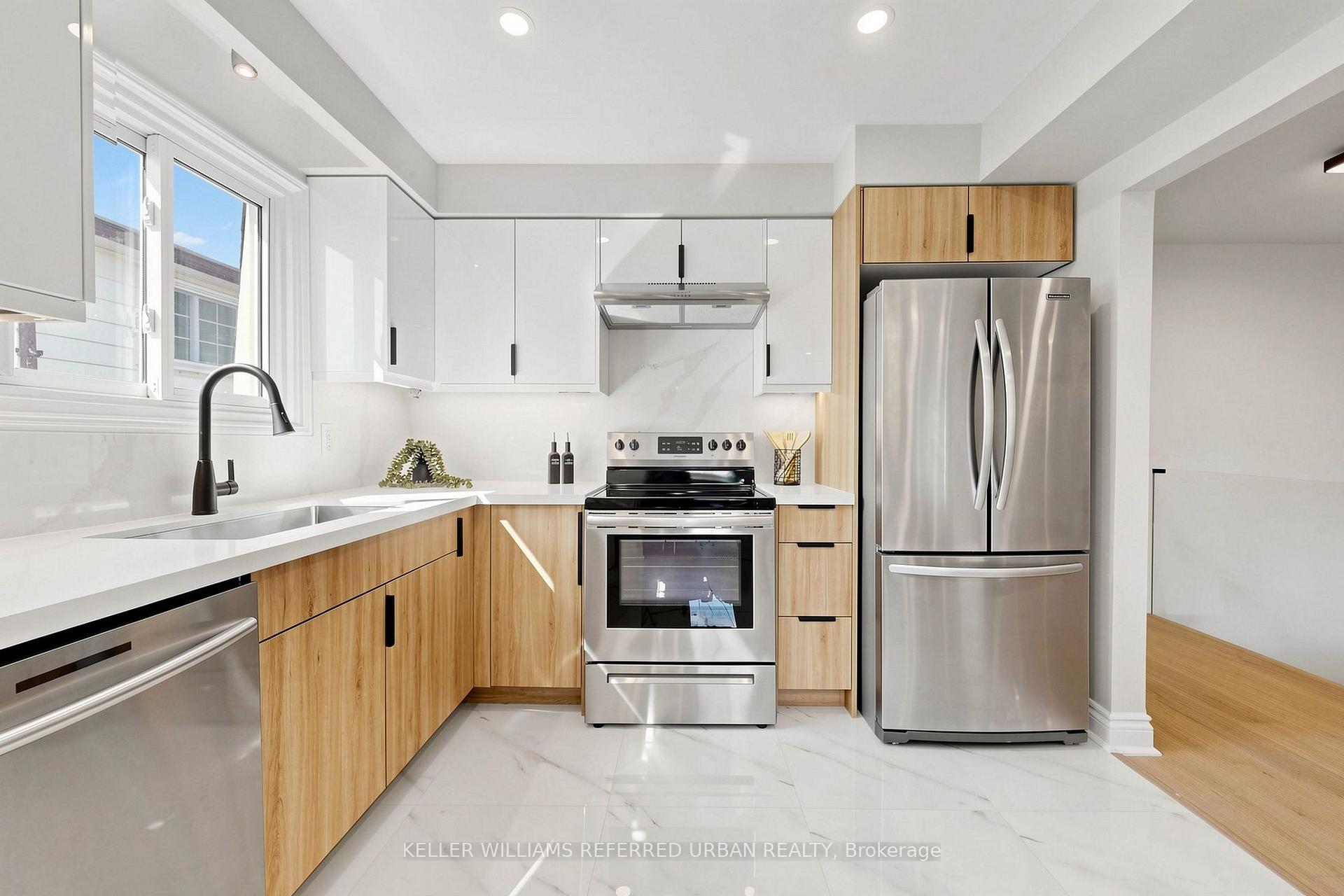 Photo 15 of 143 Silas Hill Drive, North York, Don Valley Village — HOMEH
