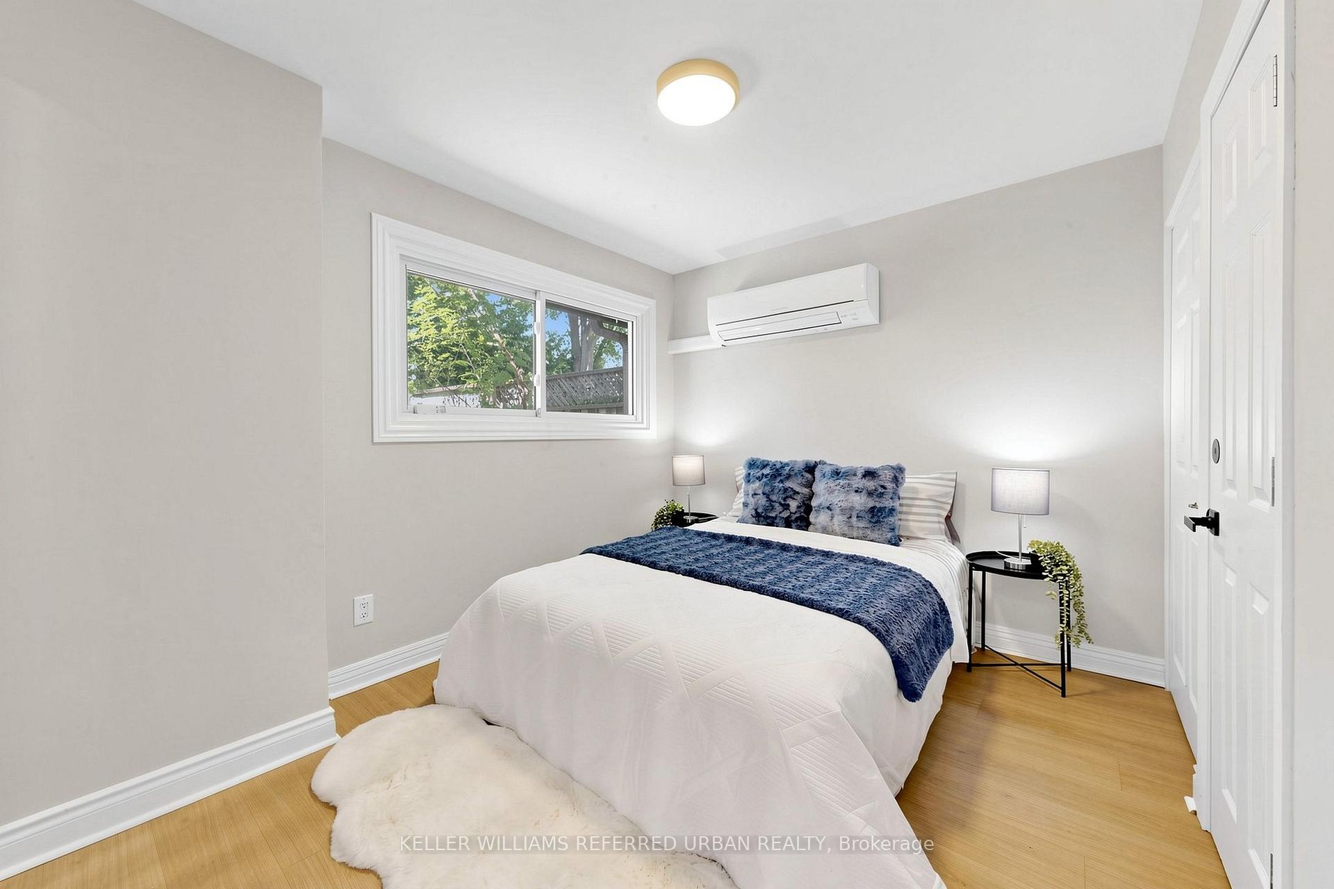 Photo 32 of 143 Silas Hill Drive, North York, Don Valley Village — HOMEH