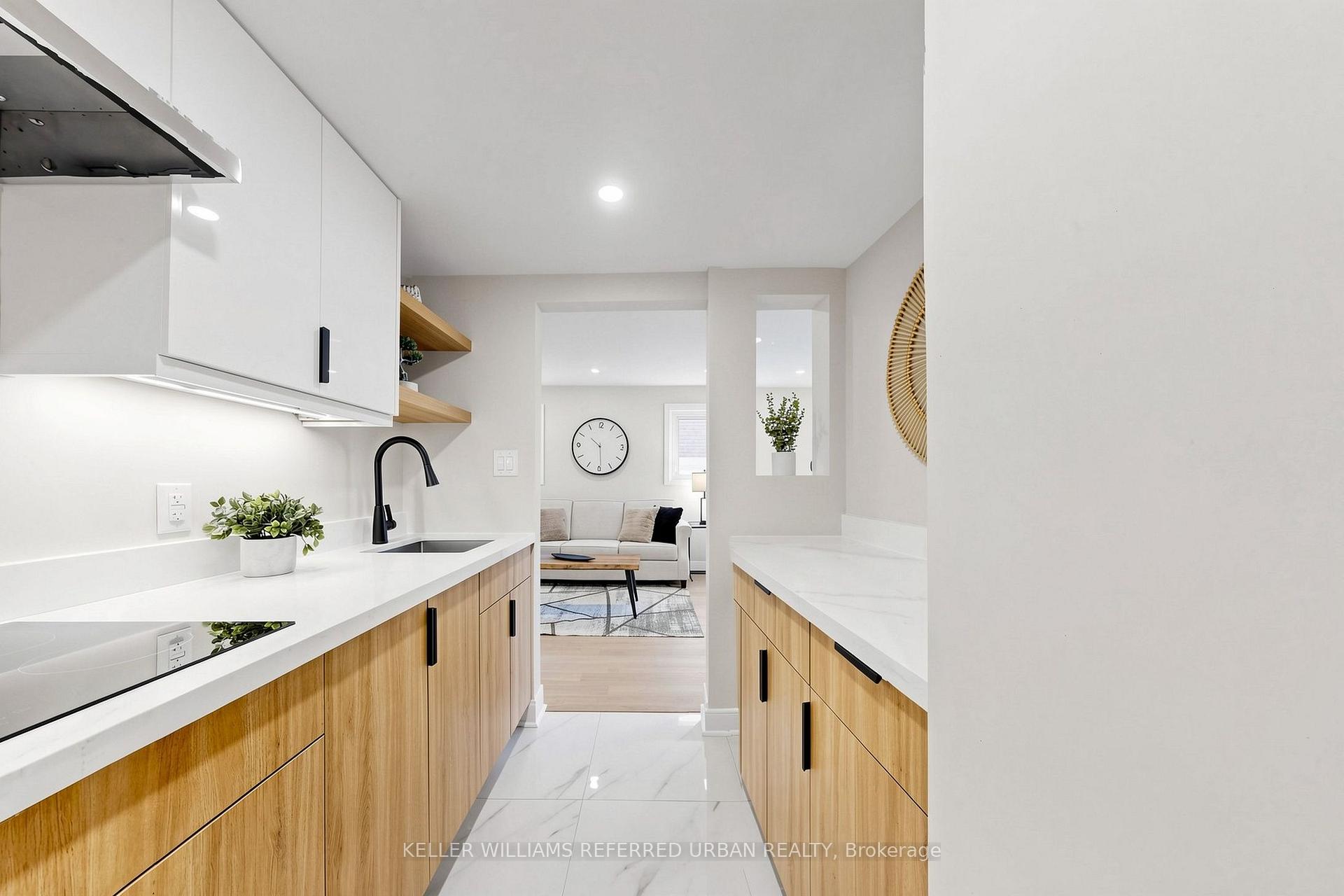 Photo 33 of 143 Silas Hill Drive, North York, Don Valley Village — HOMEH