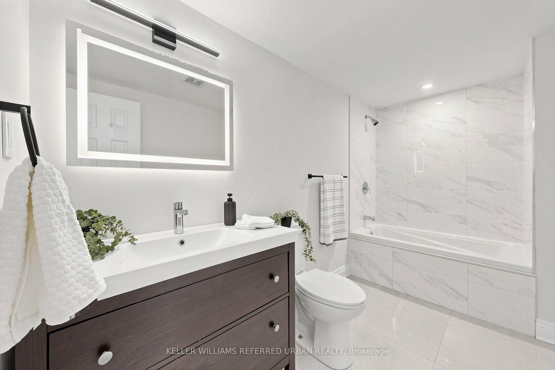 Photo 34 of 143 Silas Hill Drive, North York, Don Valley Village — HOMEH