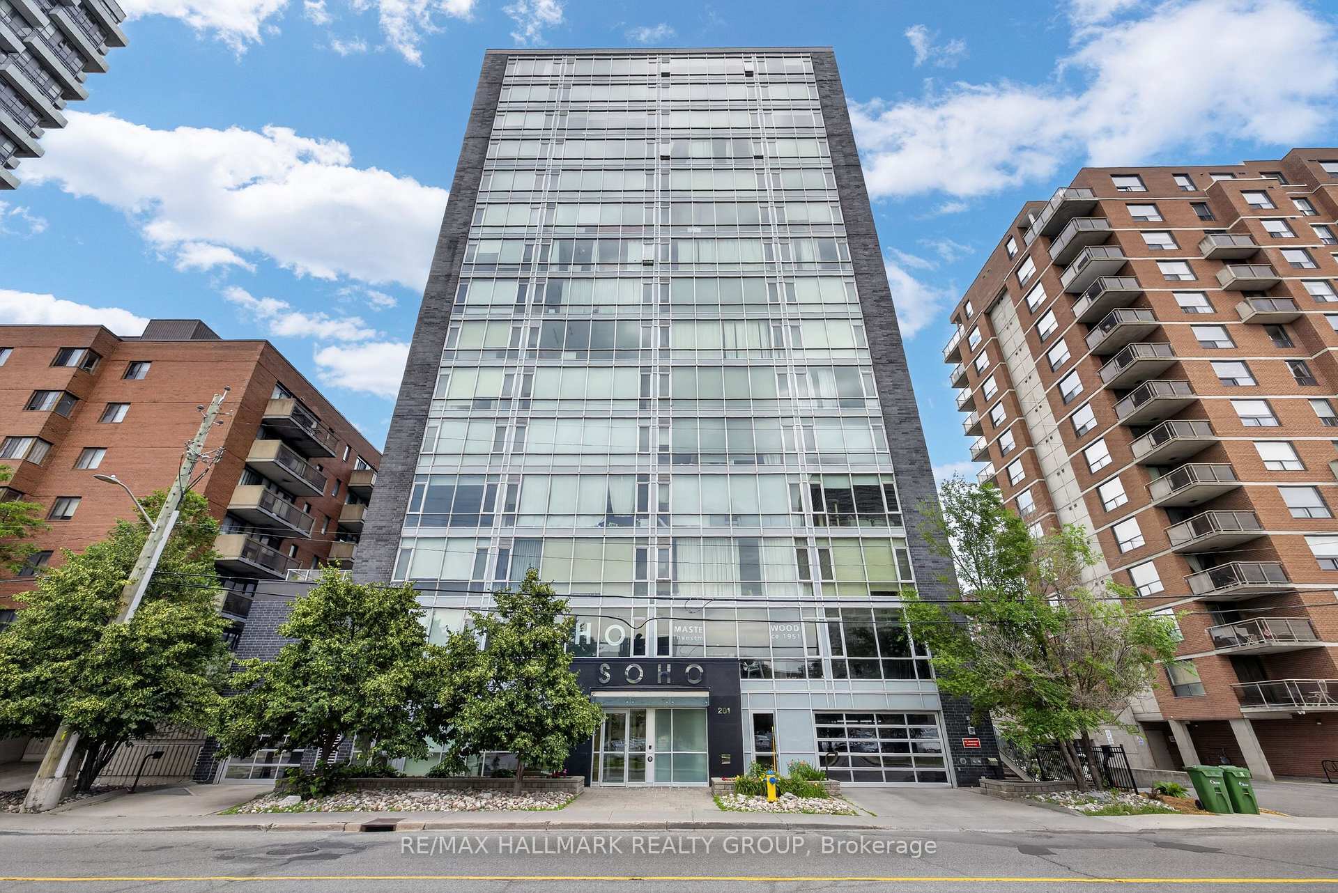 Photo of Unit 1001, 201 Parkdale Avenue