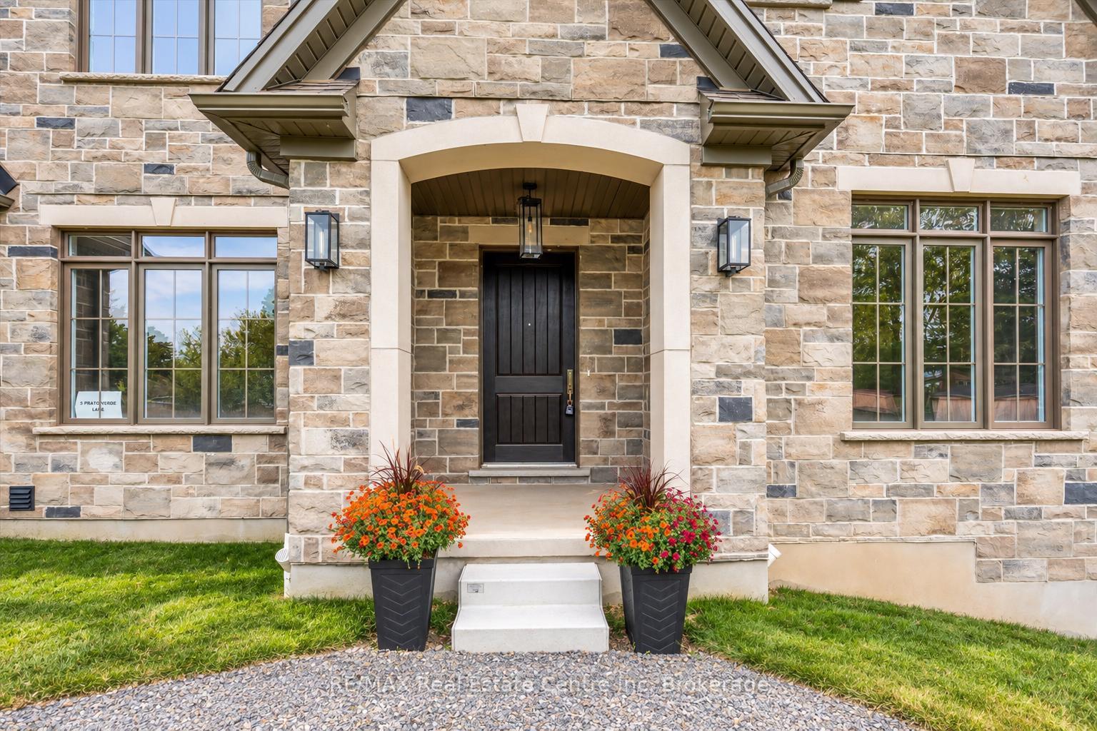 Photo 3 of 5 Prato Verde Lane, Hamilton, Rockton — HOMEH