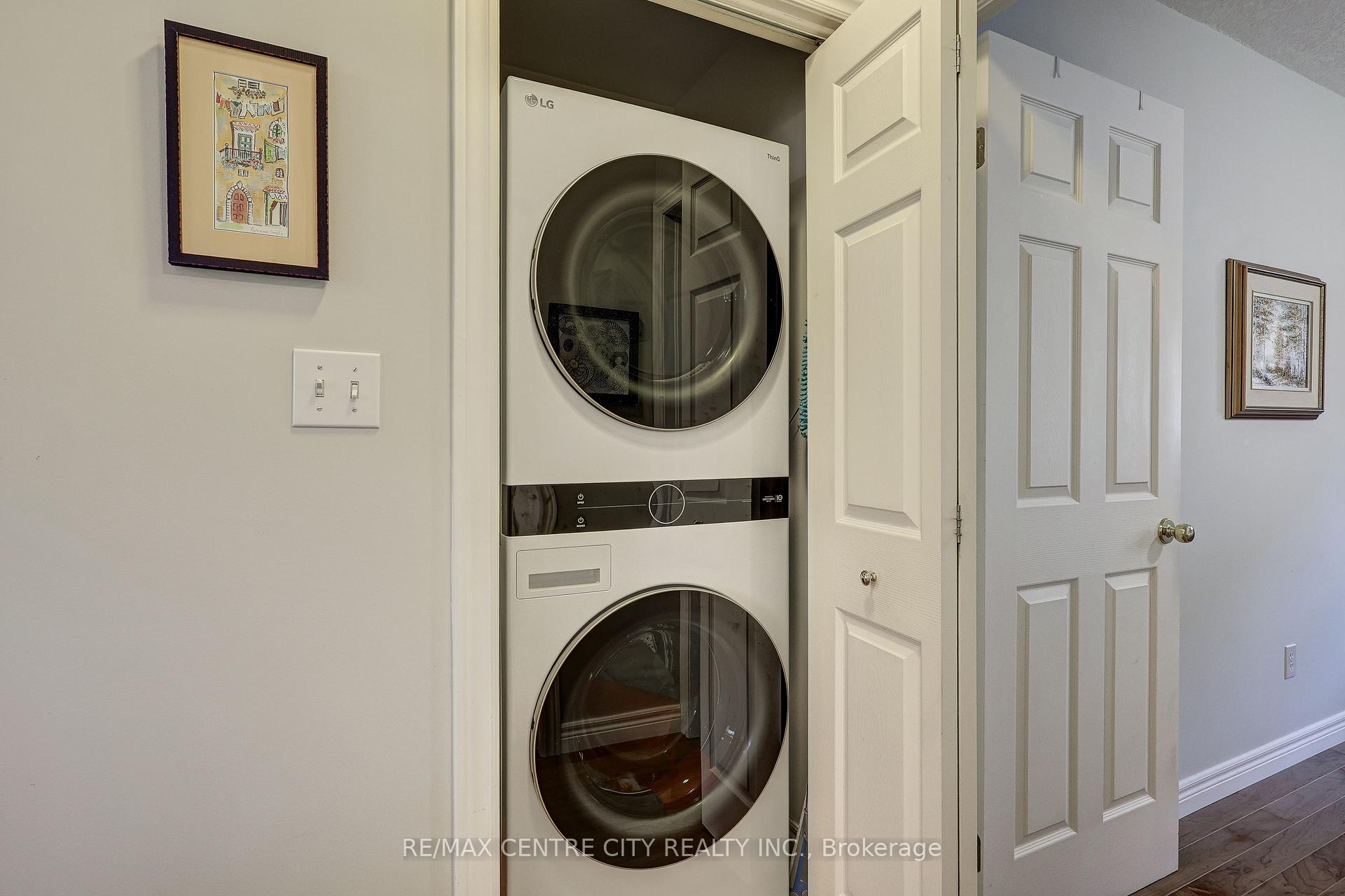 Photo 26 of Unit 8, 20 Windemere Place, St. Thomas — HOMEH