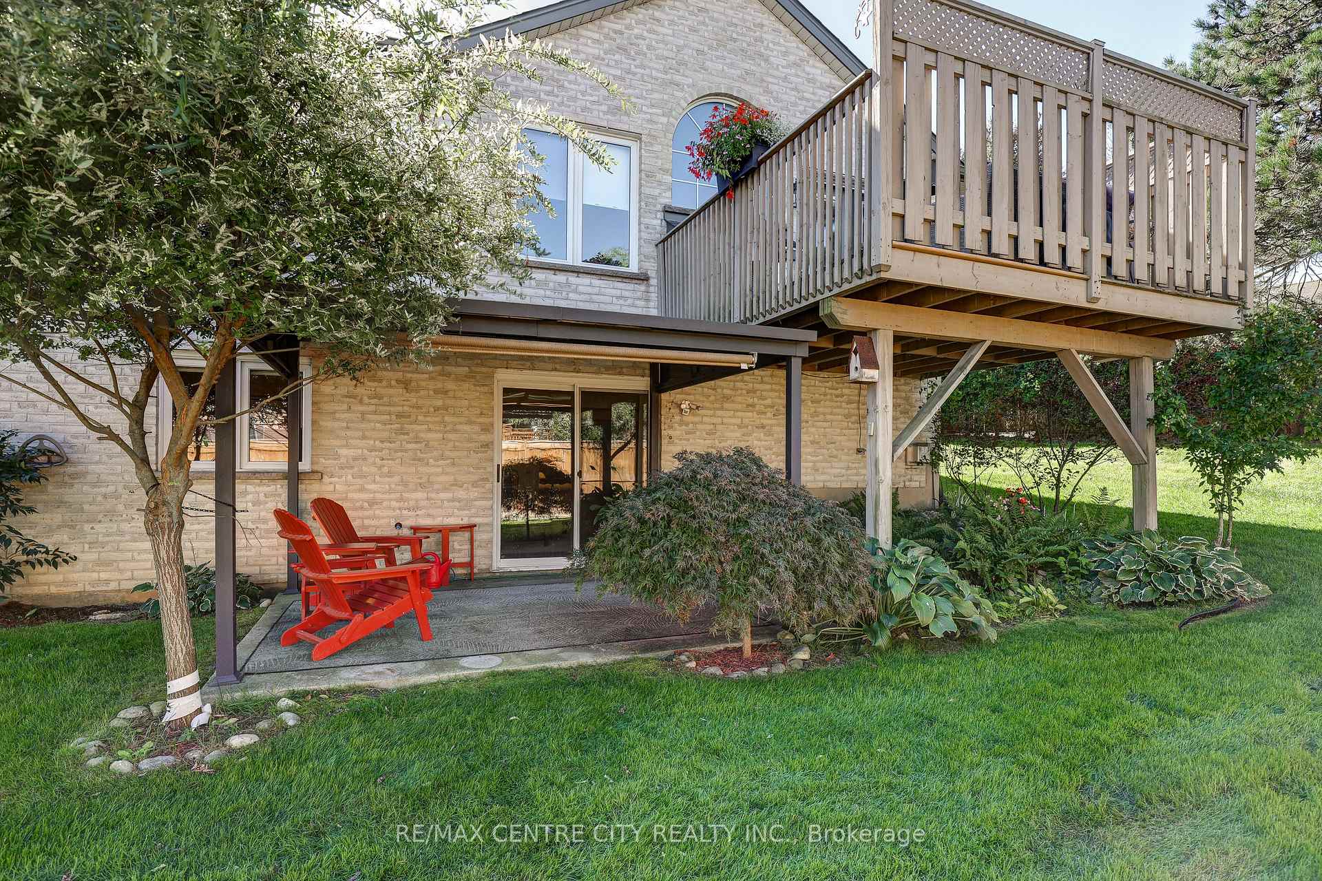 Photo 44 of Unit 8, 20 Windemere Place, St. Thomas — HOMEH