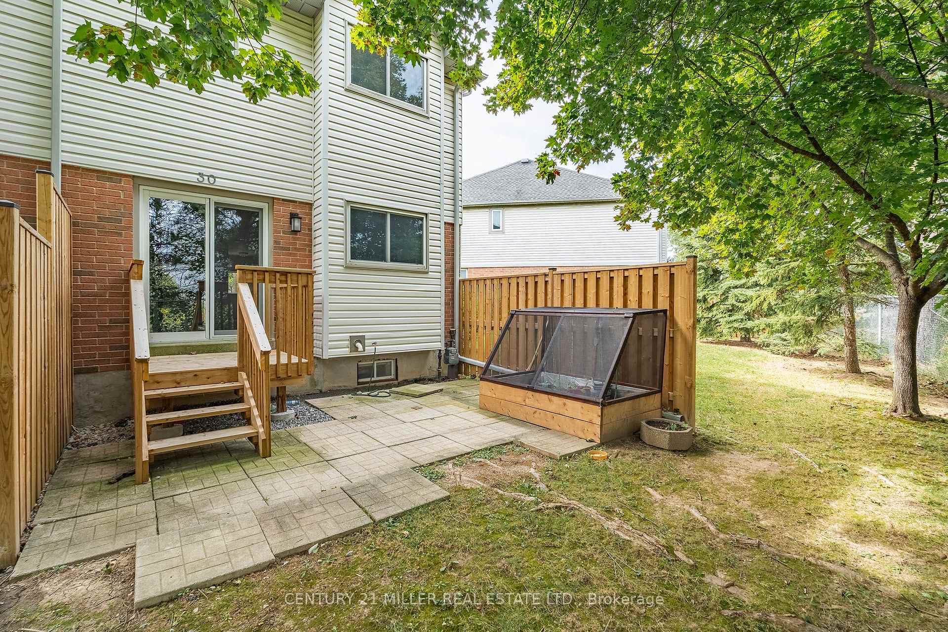 Photo 27 of Unit 30, 2920 Headon Forest Drive, Burlington, Headon — HOMEH