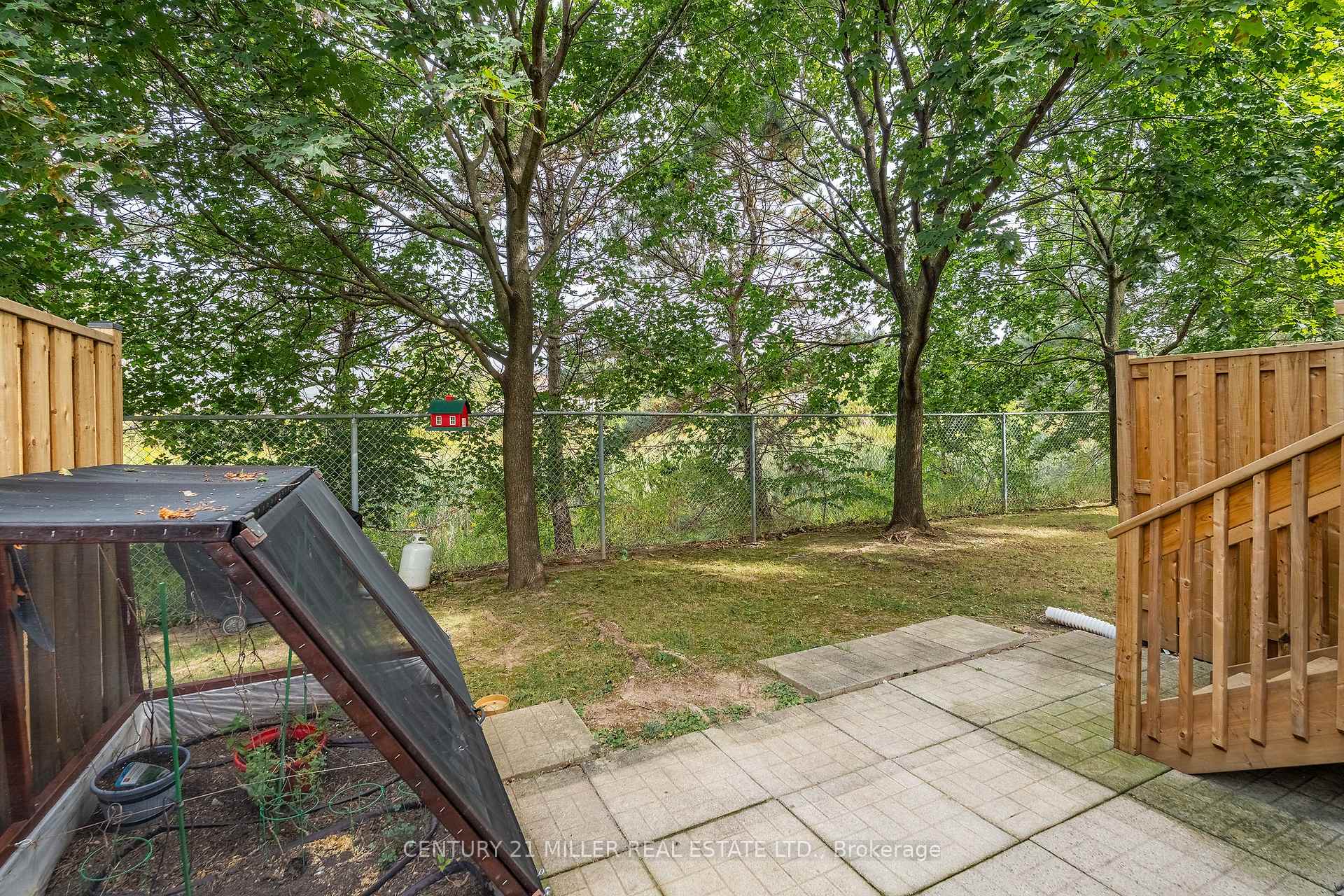 Photo 28 of Unit 30, 2920 Headon Forest Drive, Burlington, Headon — HOMEH