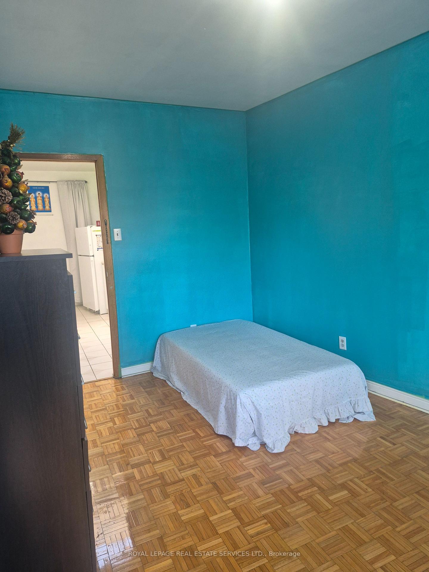 Photo 7 of 1584 Dundas Street W, Toronto, Little Portugal — HOMEH