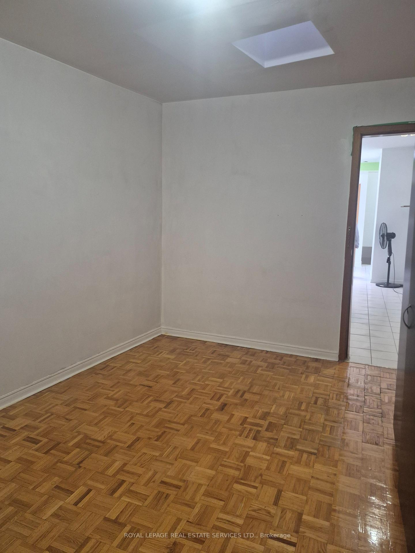 Photo 9 of 1584 Dundas Street W, Toronto, Little Portugal — HOMEH