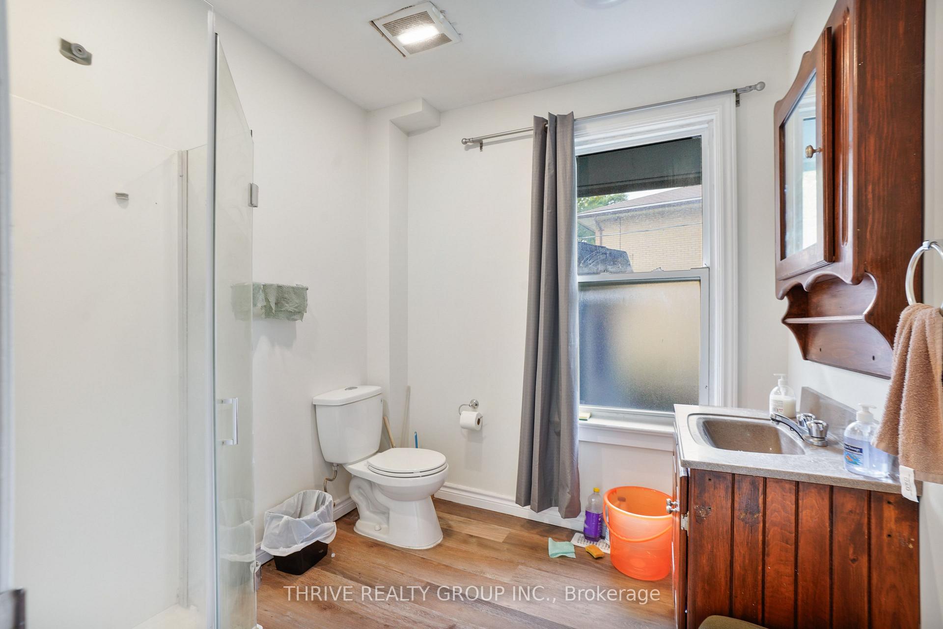 Photo 6 of 86 Wilson Avenue, London, North N — HOMEH