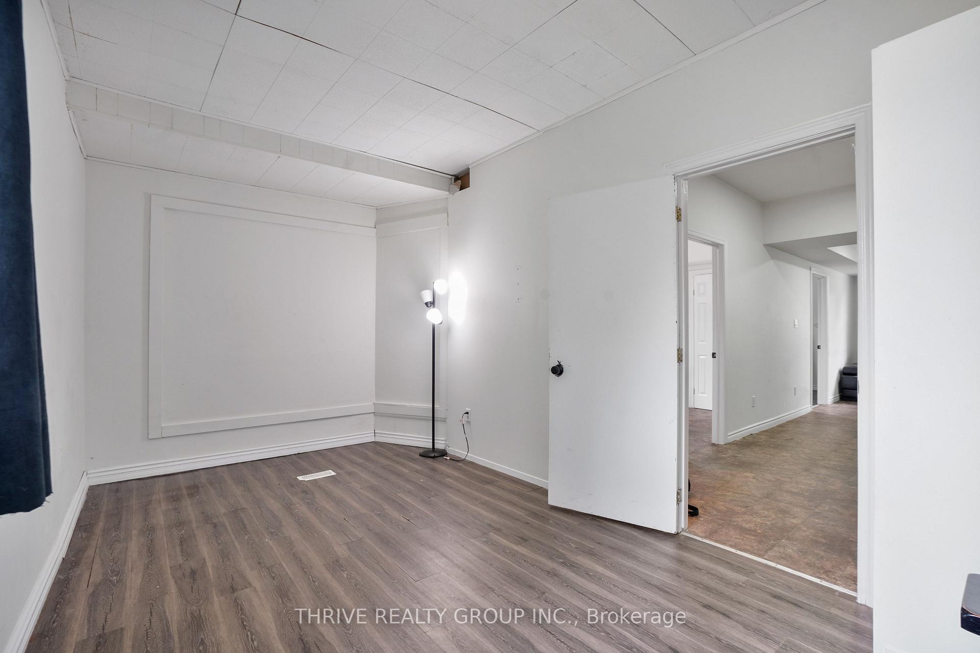 Photo 11 of 86 Wilson Avenue, London, North N — HOMEH