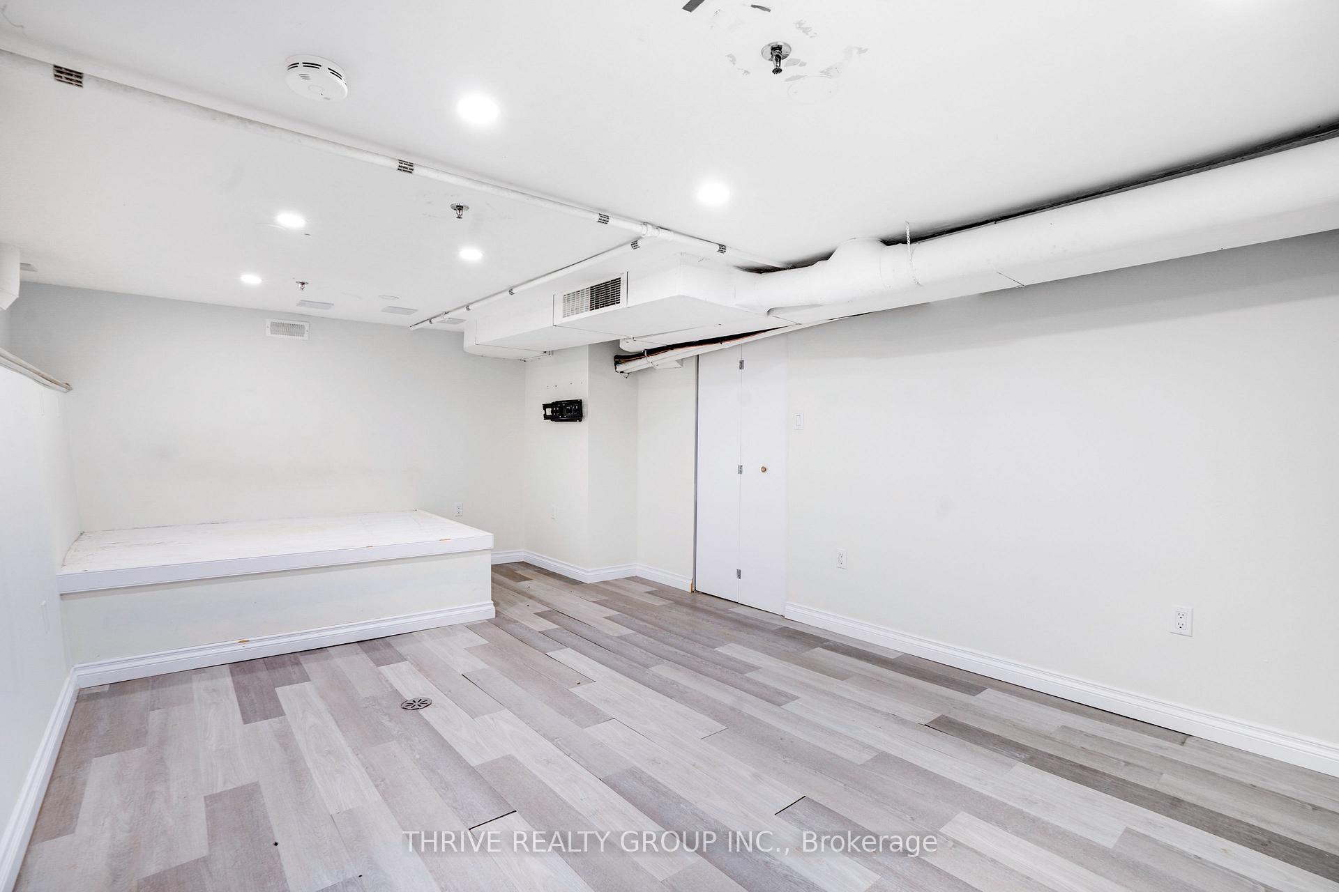 Photo 18 of 86 Wilson Avenue, London, North N — HOMEH