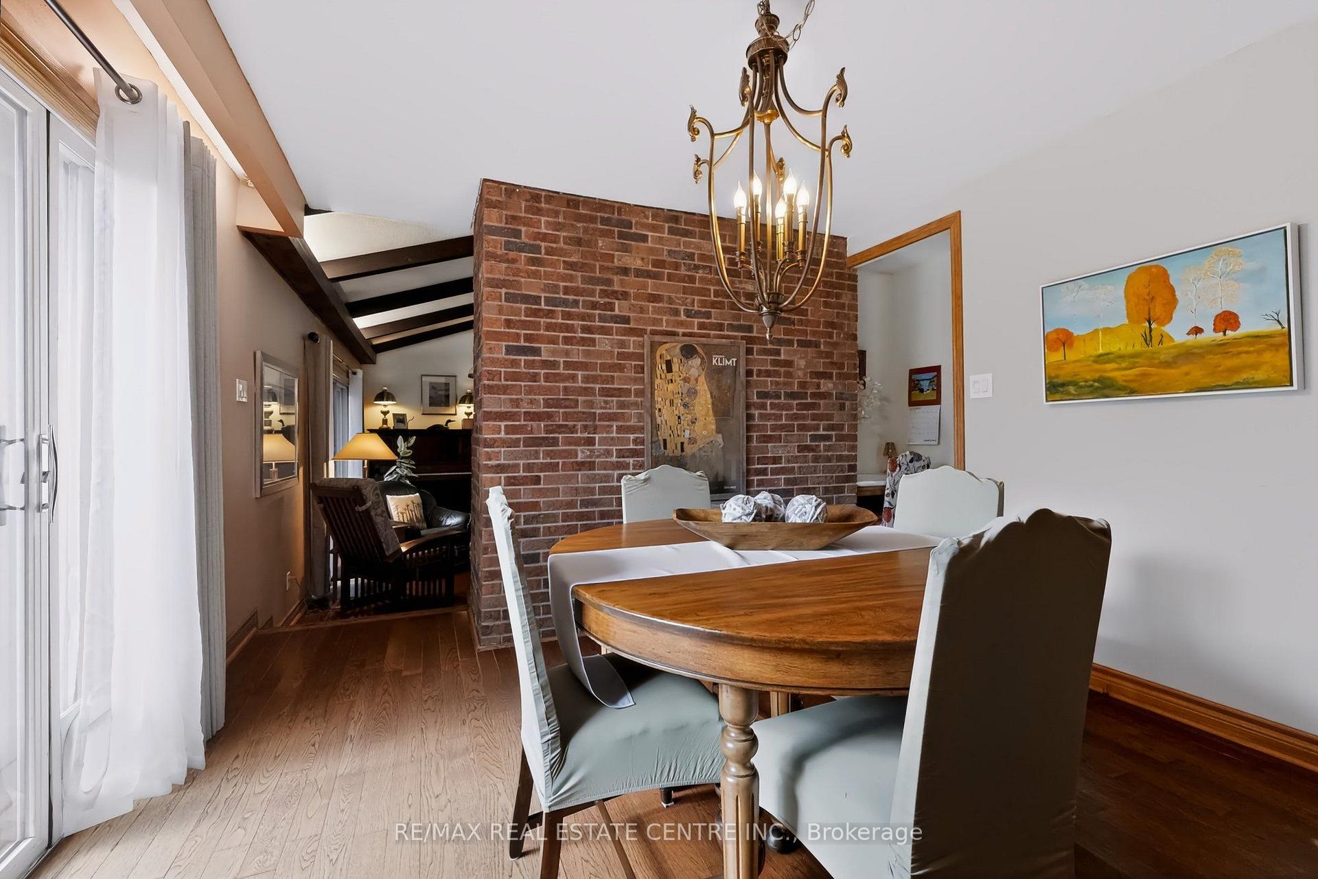 Photo 22 of 80 Glenda Jane Drive, Milton, Campbellville — HOMEH